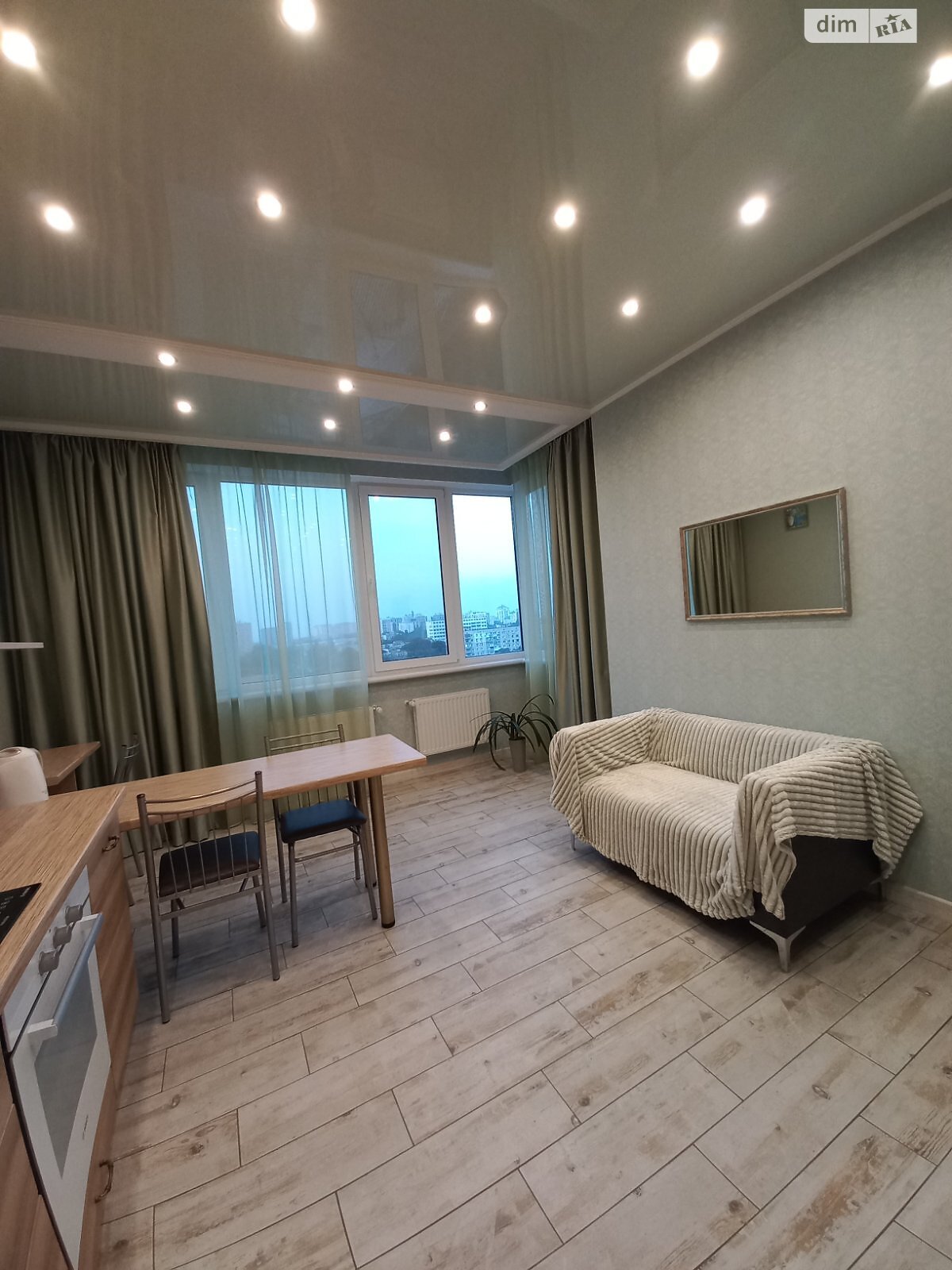 Продаж однокімнатної квартири в Одесі, на вул. Канатна 122А, район Приморський фото 1 Продаж однокімнатної квартири в Одесі, на вул. Канатна 122А, район Приморський фото 1