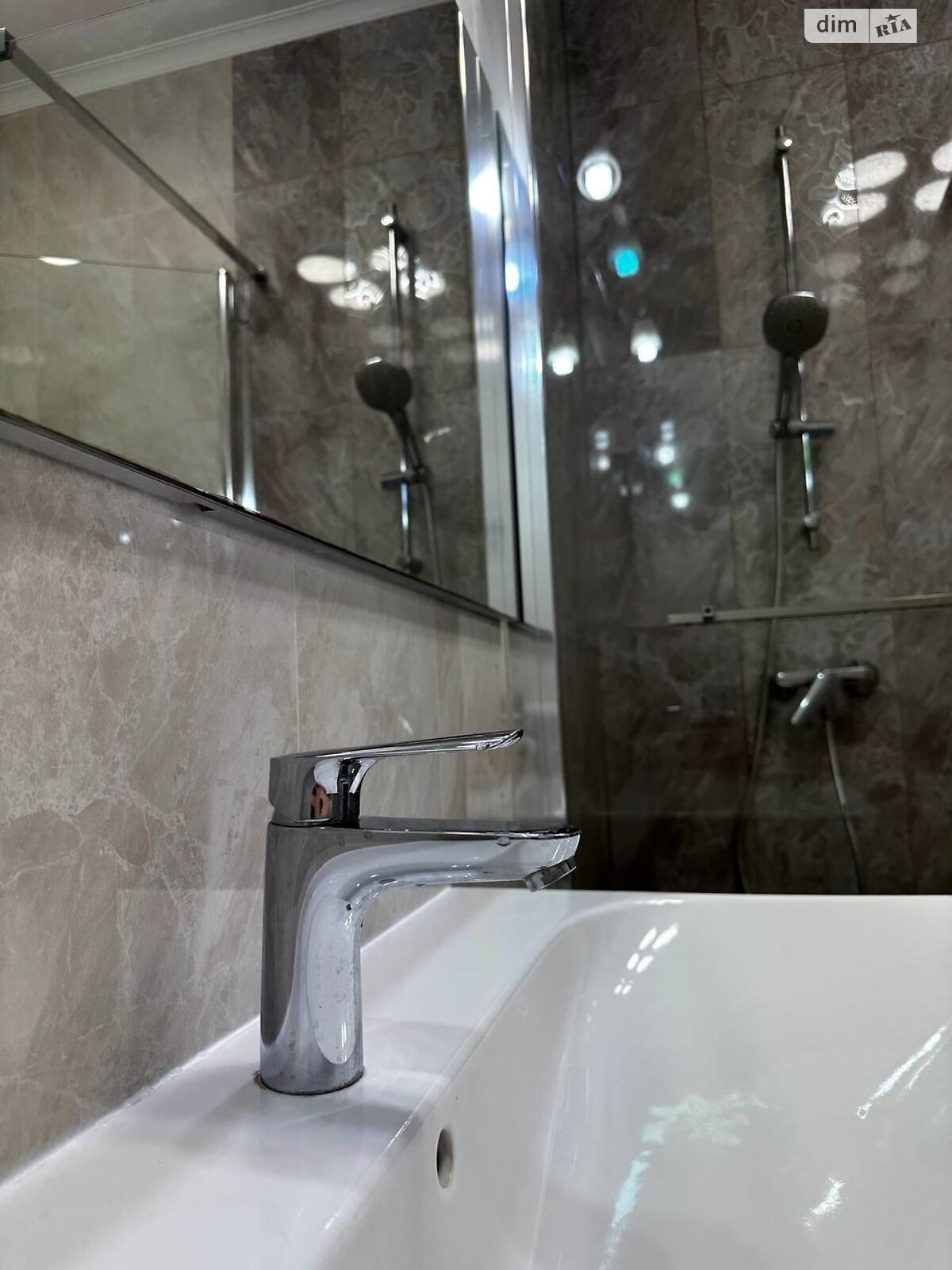 Продаж двокімнатної квартири в Одесі, на вул. Канатна 122Б, район Приморський фото 1 Продаж двокімнатної квартири в Одесі, на вул. Канатна 122Б, район Приморський фото 1