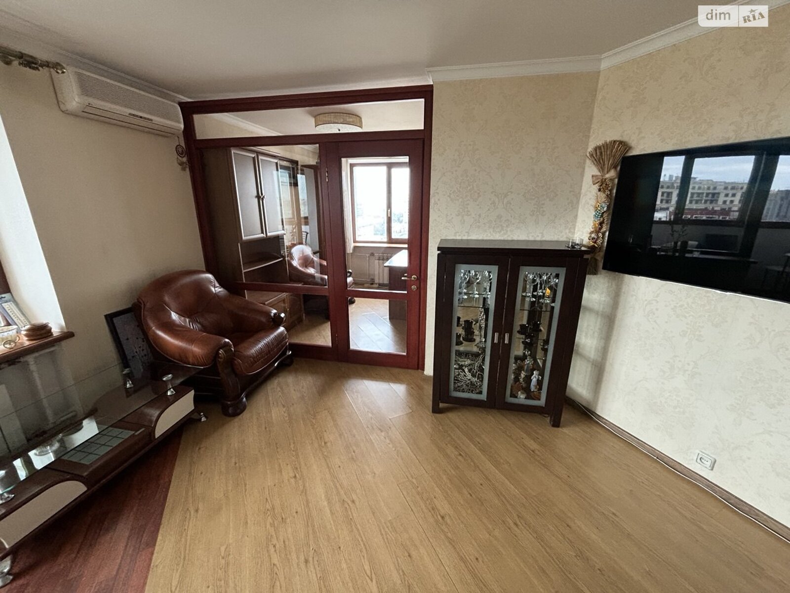 Продажа трехкомнатной квартиры в Одессе, на ул. Канатная, район Приморский фото 1 Продажа трехкомнатной квартиры в Одессе, на ул. Канатная, район Приморский фото 1
