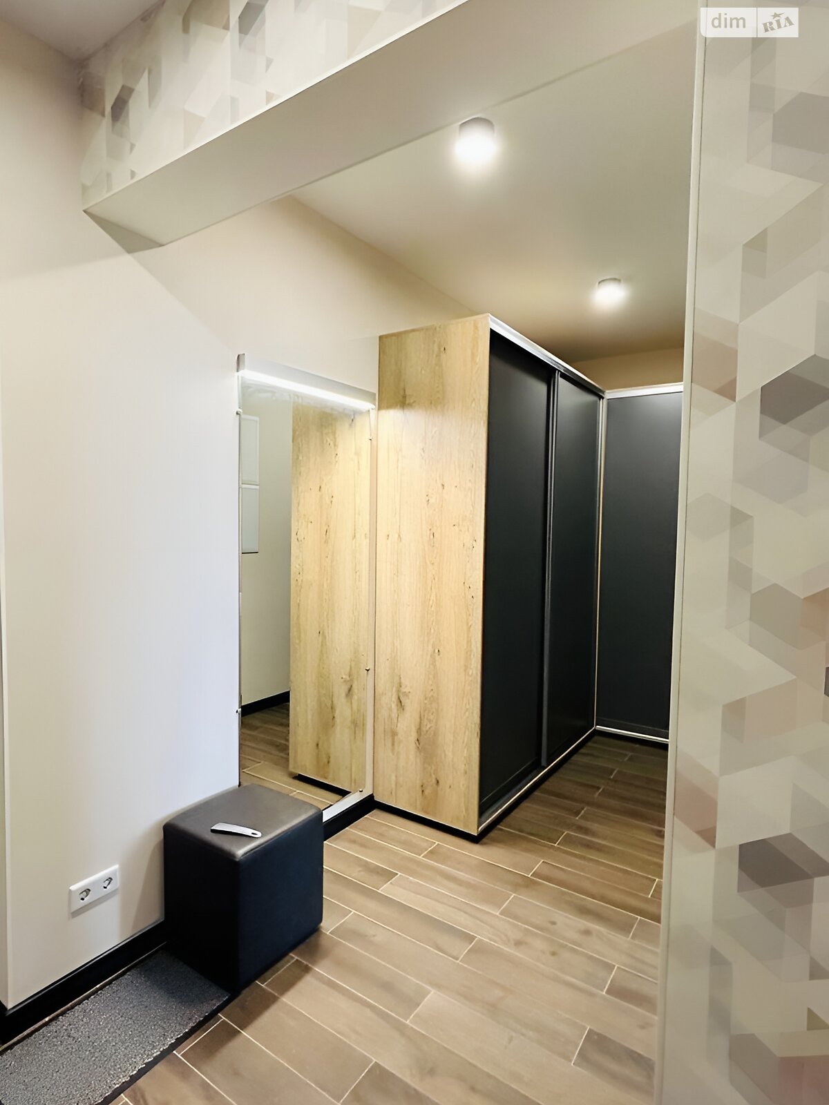 Продаж однокімнатної квартири в Одесі, на вул. Канатна 122Б, район Приморський фото 1 Продаж однокімнатної квартири в Одесі, на вул. Канатна 122Б, район Приморський фото 1