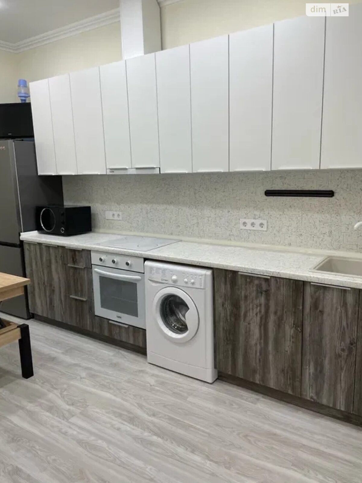 Продаж двокімнатної квартири в Одесі, на вул. Канатна 62, район Приморський фото 1 Продаж двокімнатної квартири в Одесі, на вул. Канатна 62, район Приморський фото 1