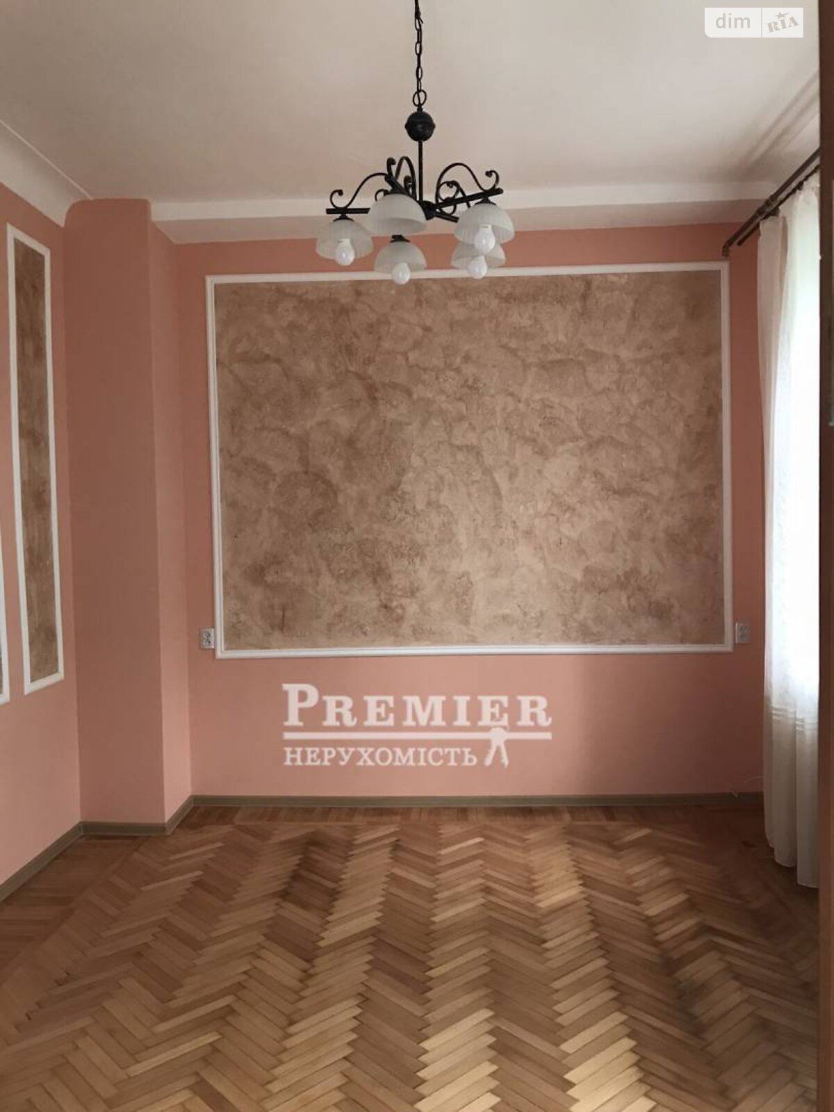 Продажа трехкомнатной квартиры в Одессе, на ул. Канатная, район Приморский фото 1 Продажа трехкомнатной квартиры в Одессе, на ул. Канатная, район Приморский фото 1