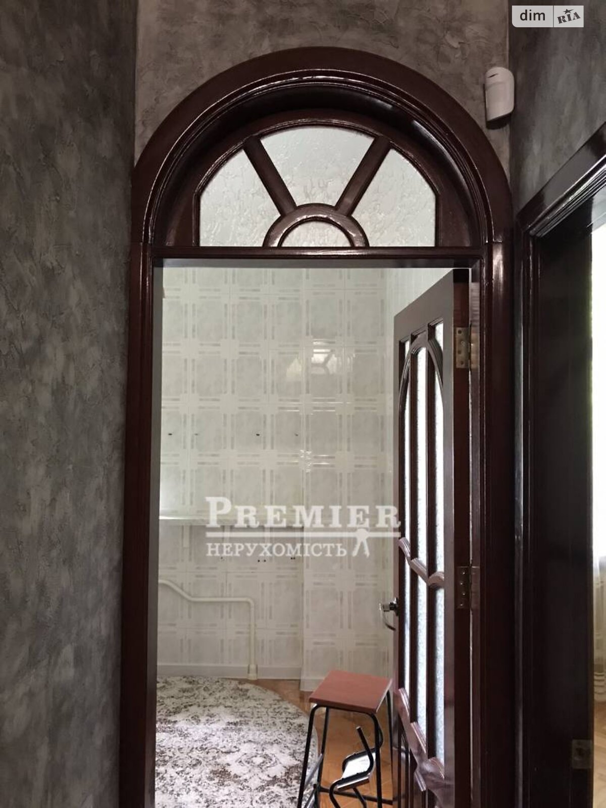 Продажа трехкомнатной квартиры в Одессе, на ул. Канатная, район Приморский фото 1 Продажа трехкомнатной квартиры в Одессе, на ул. Канатная, район Приморский фото 1