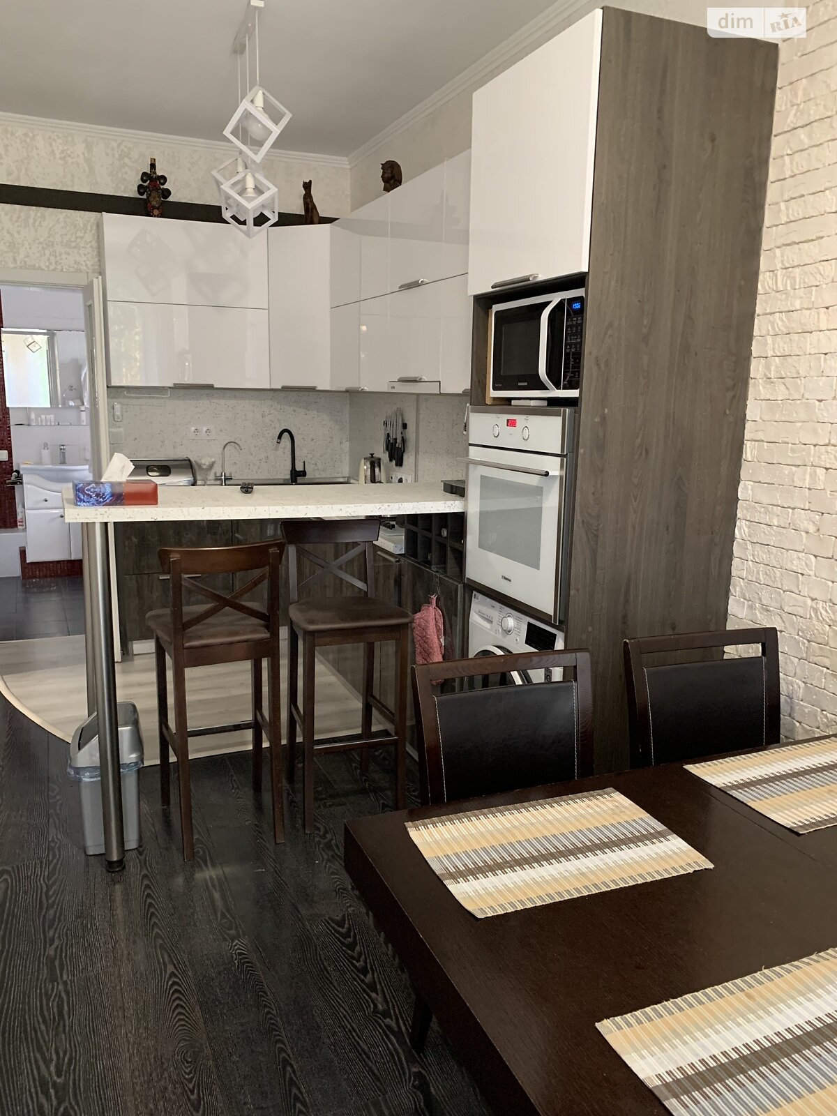 Продажа двухкомнатной квартиры в Одессе, на ул. Канатная 62, район Приморский фото 1 Продажа двухкомнатной квартиры в Одессе, на ул. Канатная 62, район Приморский фото 1