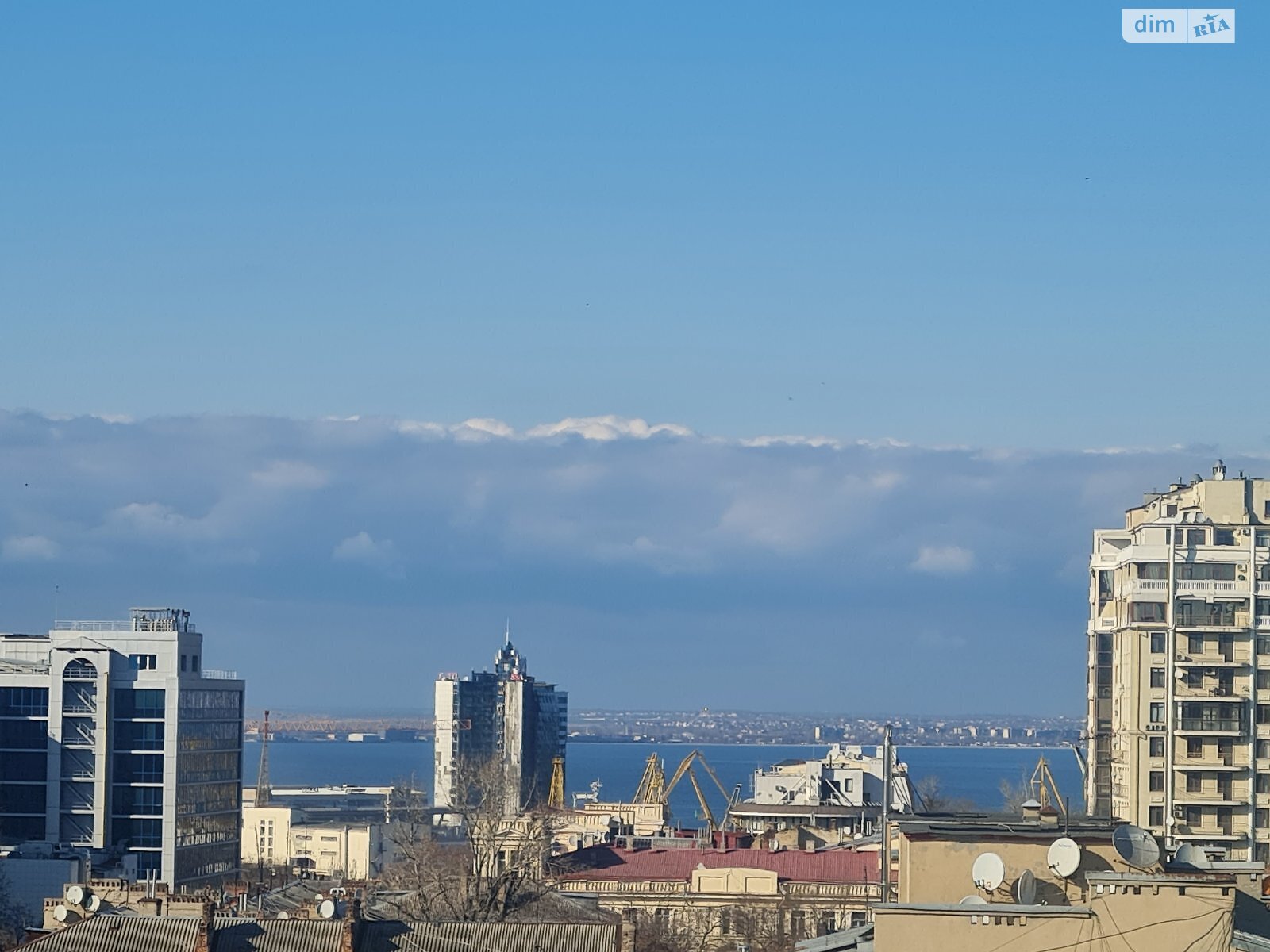Продажа трехкомнатной квартиры в Одессе, на ул. Карантинная 22, район Приморский фото 1 Продажа трехкомнатной квартиры в Одессе, на ул. Карантинная 22, район Приморский фото 1