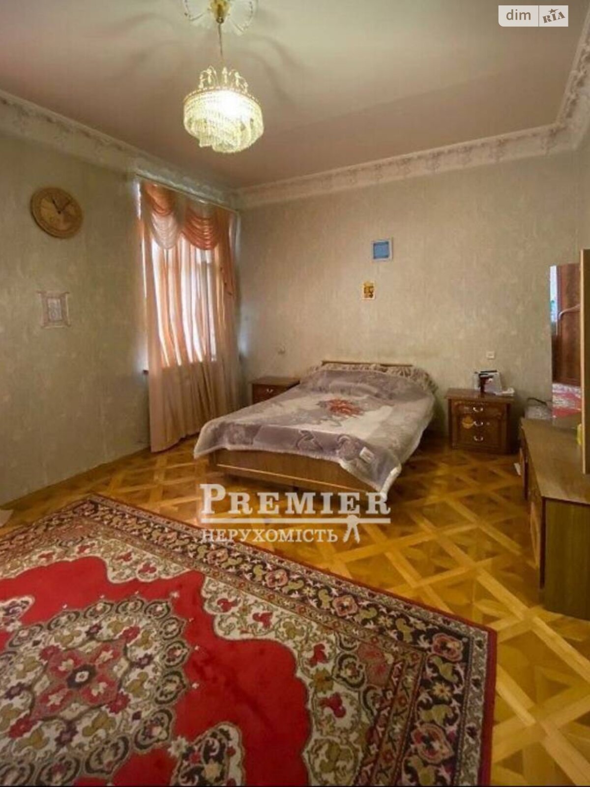 Продажа четырехкомнатной квартиры в Одессе, на ул. Карантинная, район Приморский фото 1 Продажа четырехкомнатной квартиры в Одессе, на ул. Карантинная, район Приморский фото 1