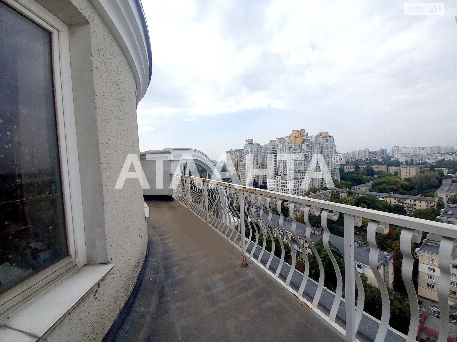 Продажа четырехкомнатной квартиры в Одессе, на пер. Каркашадзе 9, район Приморский фото 1 Продажа четырехкомнатной квартиры в Одессе, на пер. Каркашадзе 9, район Приморский фото 1