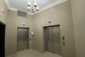 Продаж чотирикімнатної квартири в Одесі, на пров. Полуничний 24, район Приморський фото 2