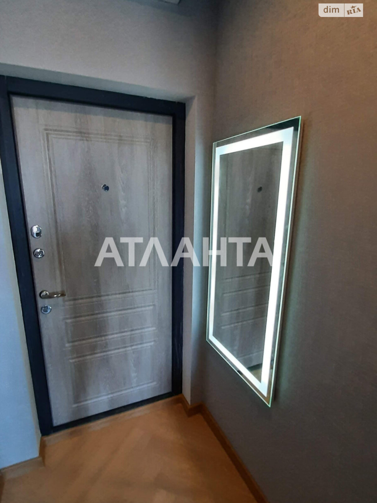 Продажа однокомнатной квартиры в Одессе, на пер. Клубничный, район Приморский фото 1 Продажа однокомнатной квартиры в Одессе, на пер. Клубничный, район Приморский фото 1
