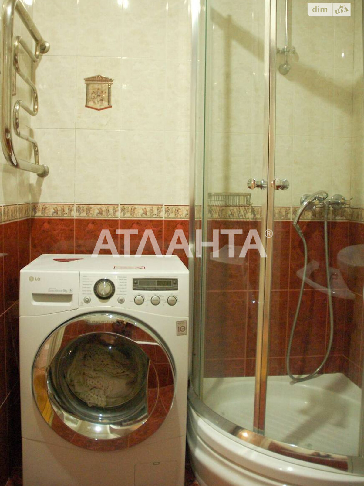 Продажа четырехкомнатной квартиры в Одессе, на пер. Клубничный, район Приморский фото 1 Продажа четырехкомнатной квартиры в Одессе, на пер. Клубничный, район Приморский фото 1