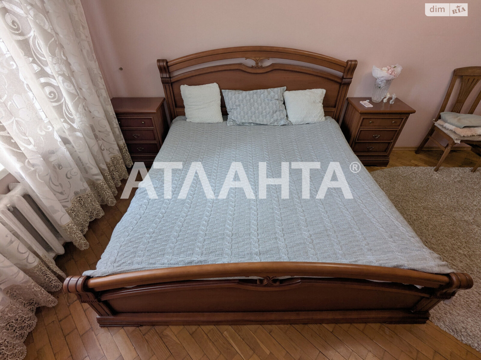 Продаж чотирикімнатної квартири в Одесі, на пров. Полуничний, район Приморський фото 1 Продаж чотирикімнатної квартири в Одесі, на пров. Полуничний, район Приморський фото 1