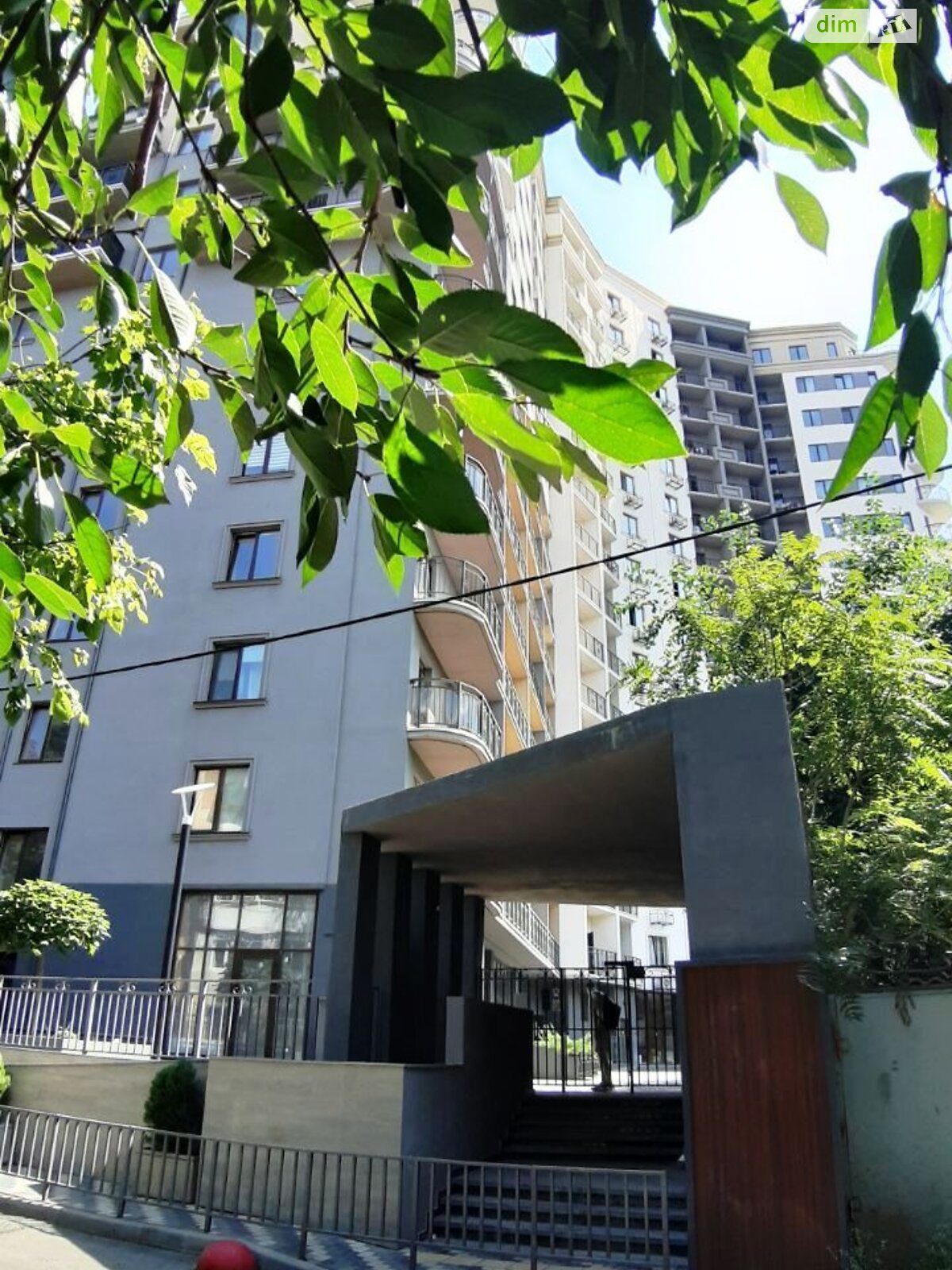 Продажа однокомнатной квартиры в Одессе, на пер. Клубничный 22А, район Приморский фото 1 Продажа однокомнатной квартиры в Одессе, на пер. Клубничный 22А, район Приморский фото 1