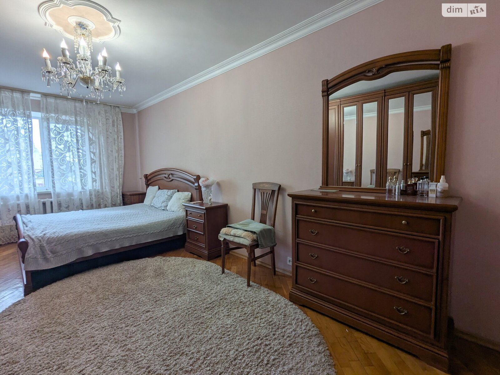 Продажа четырехкомнатной квартиры в Одессе, на пер. Клубничный 31, район Приморский фото 1 Продажа четырехкомнатной квартиры в Одессе, на пер. Клубничный 31, район Приморский фото 1