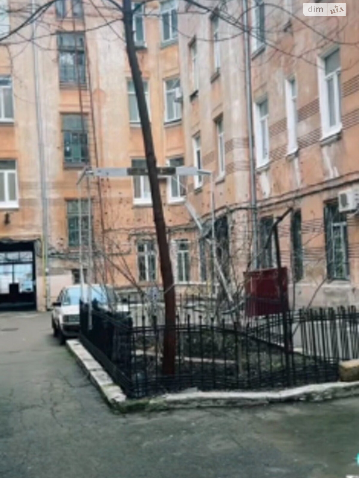 Продажа четырехкомнатной квартиры в Одессе, на ул. Коблевская, район Приморский фото 1 Продажа четырехкомнатной квартиры в Одессе, на ул. Коблевская, район Приморский фото 1