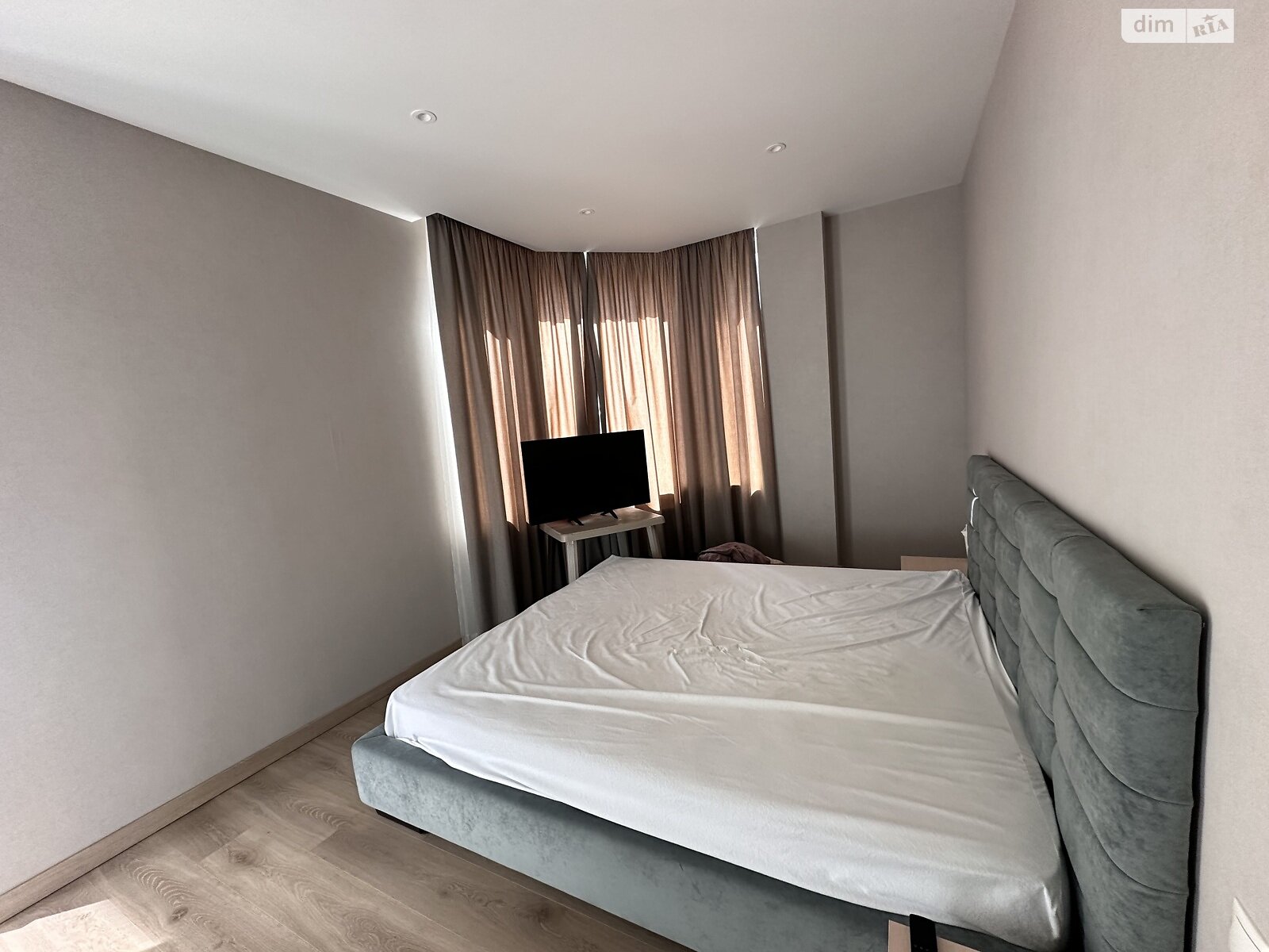 Продажа двухкомнатной квартиры в Одессе, на пер. Компасный 1А, район Приморский фото 1 Продажа двухкомнатной квартиры в Одессе, на пер. Компасный 1А, район Приморский фото 1
