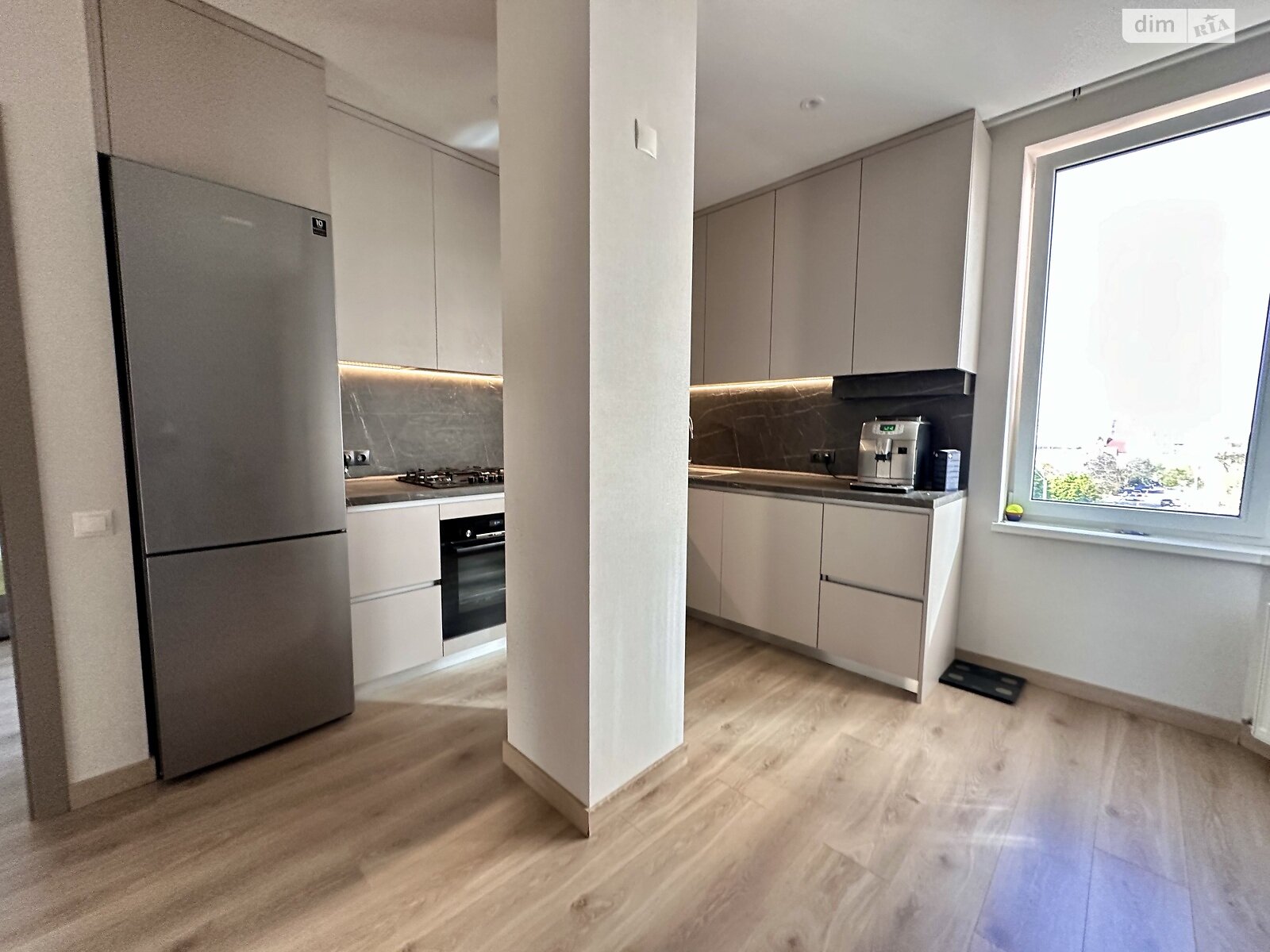 Продажа двухкомнатной квартиры в Одессе, на пер. Компасный 1А, район Приморский фото 1 Продажа двухкомнатной квартиры в Одессе, на пер. Компасный 1А, район Приморский фото 1