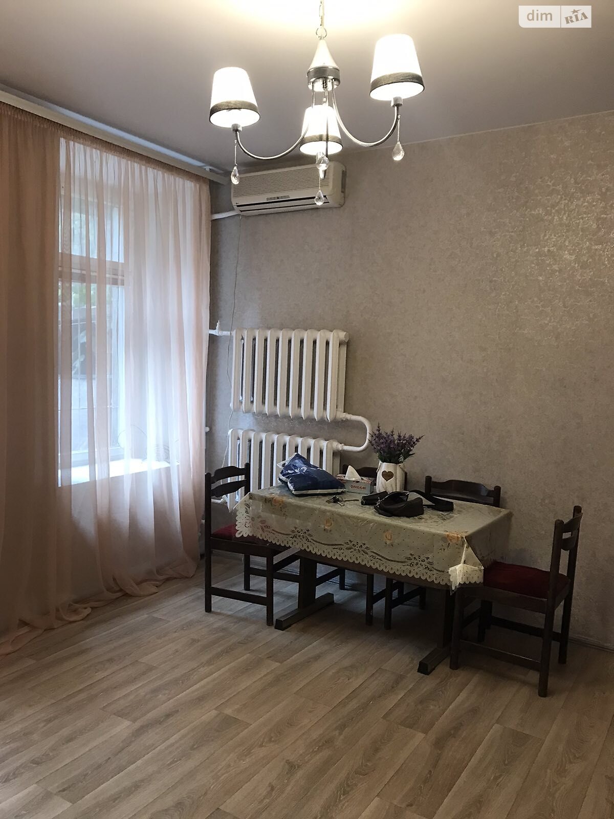 Продаж двокімнатної квартири в Одесі, на вул. Кінна 11, район Приморський фото 1 Продаж двокімнатної квартири в Одесі, на вул. Кінна 11, район Приморський фото 1