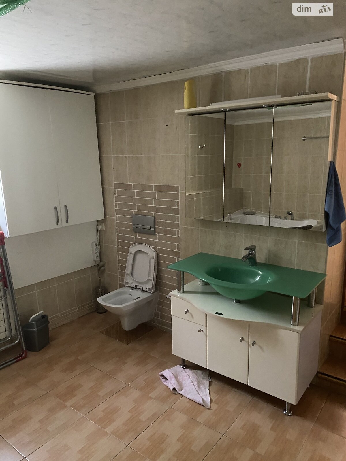 Продажа трехкомнатной квартиры в Одессе, на ул. Конная, район Приморский фото 1 Продажа трехкомнатной квартиры в Одессе, на ул. Конная, район Приморский фото 1