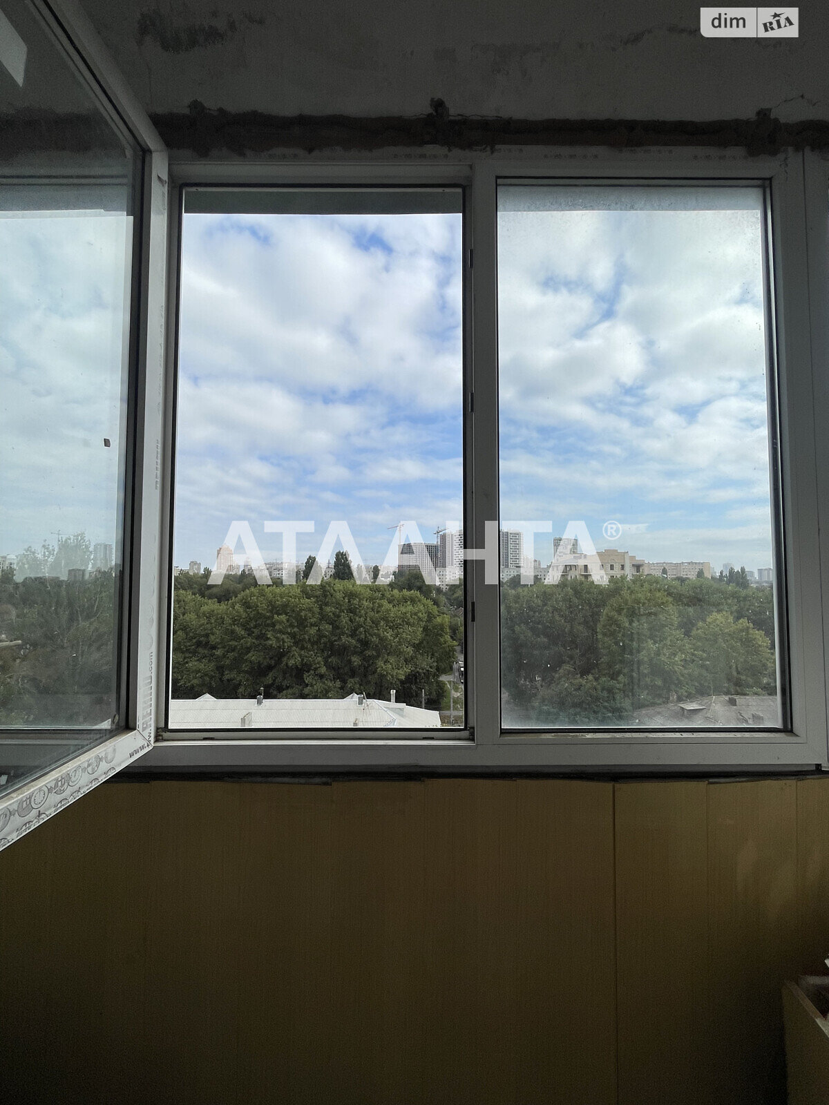 Продаж чотирикімнатної квартири в Одесі, на вул. Полковника Гуляєва, район Приморський фото 1 Продаж чотирикімнатної квартири в Одесі, на вул. Полковника Гуляєва, район Приморський фото 1