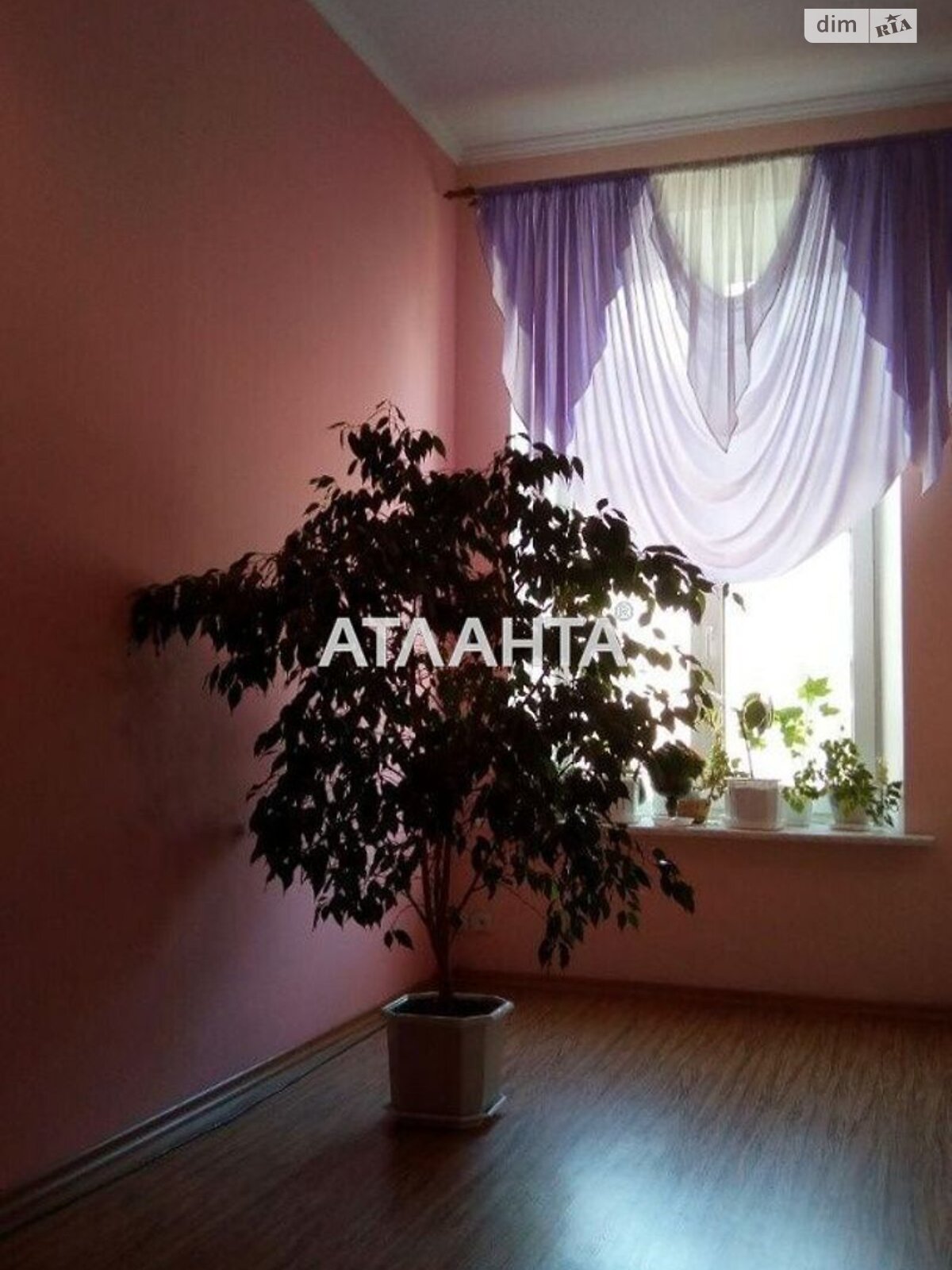 Продажа пятикомнатной квартиры в Одессе, на пер. Воронцовский, район Приморский фото 1