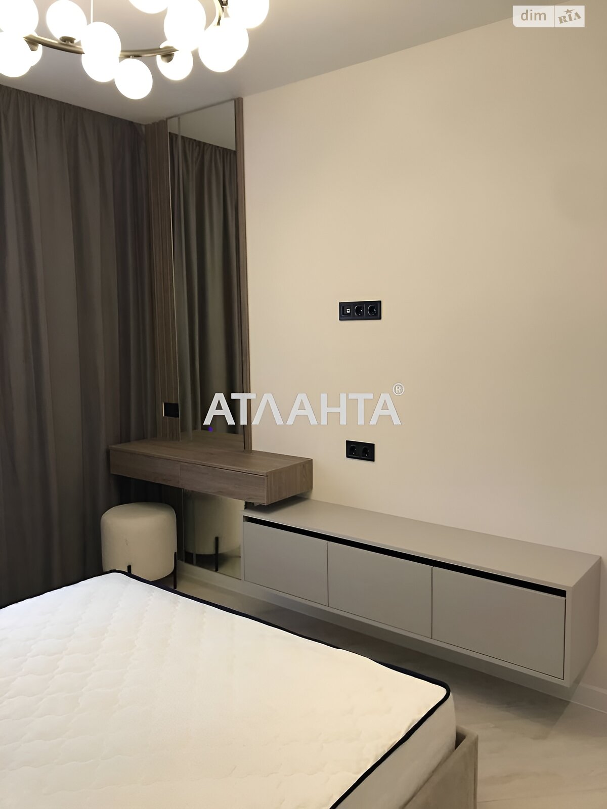 Продажа двухкомнатной квартиры в Одессе, на ул. Краснова, район Приморский фото 1 Продажа двухкомнатной квартиры в Одессе, на ул. Краснова, район Приморский фото 1