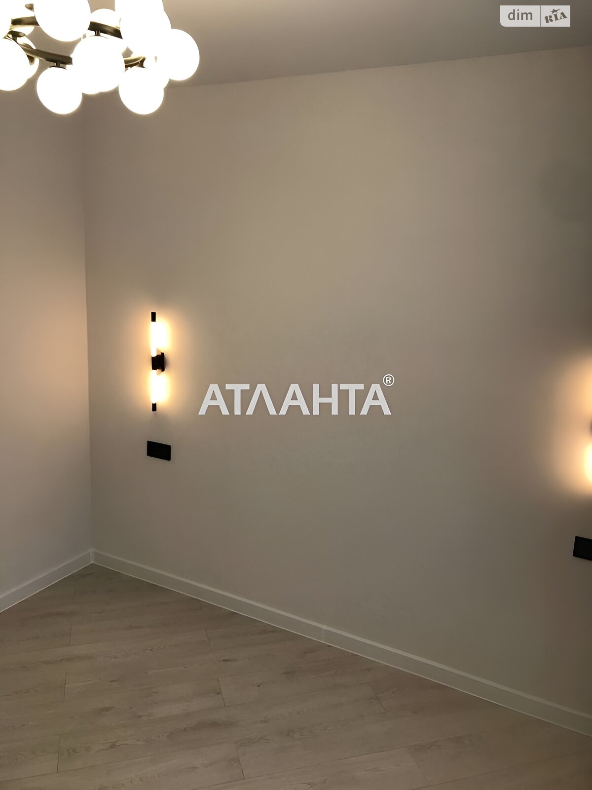 Продажа двухкомнатной квартиры в Одессе, на ул. Краснова, район Приморский фото 1 Продажа двухкомнатной квартиры в Одессе, на ул. Краснова, район Приморский фото 1