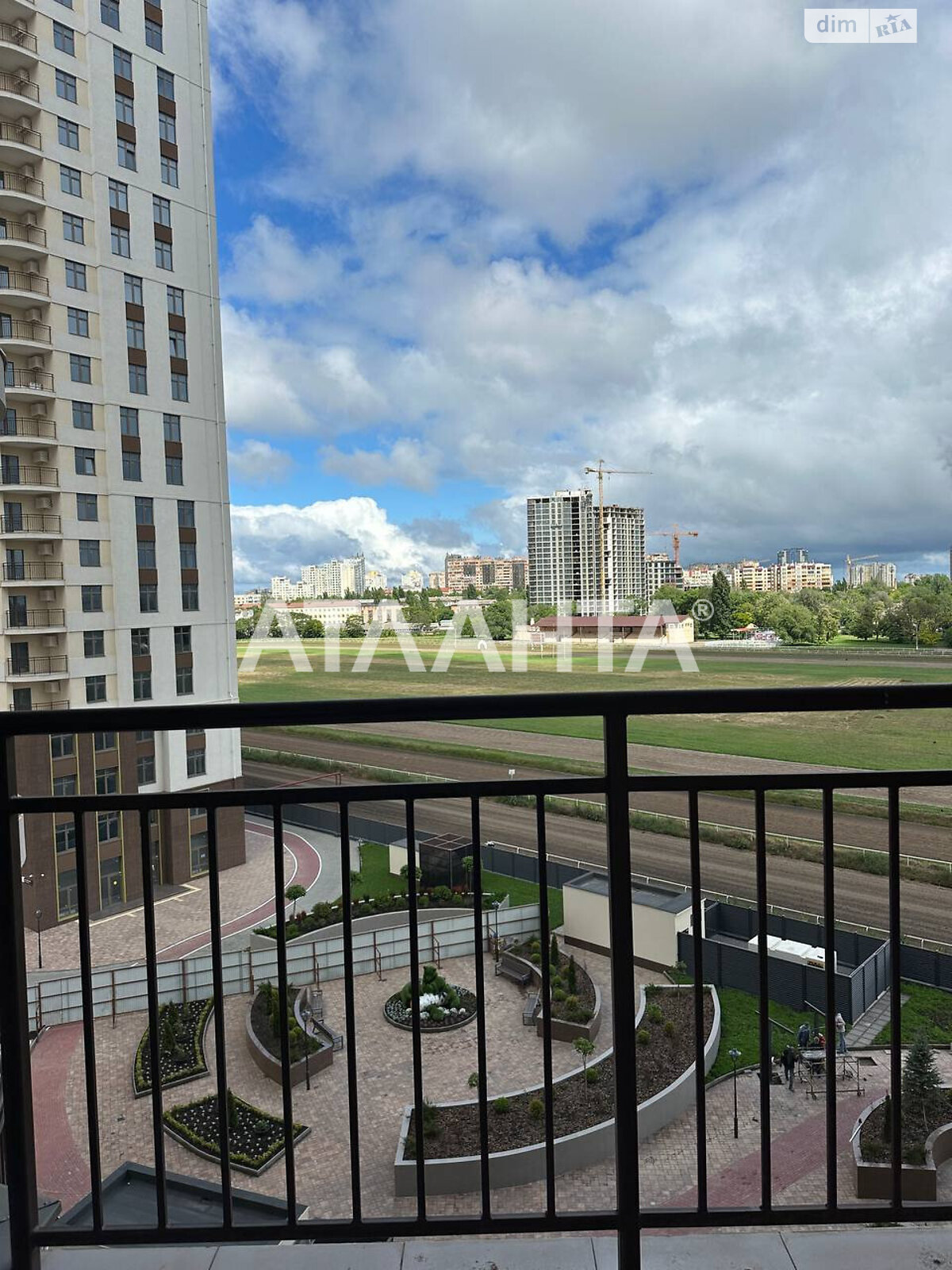 Продажа однокомнатной квартиры в Одессе, на ул. Краснова, район Приморский фото 2 Продажа однокомнатной квартиры в Одессе, на ул. Краснова, район Приморский фото 2