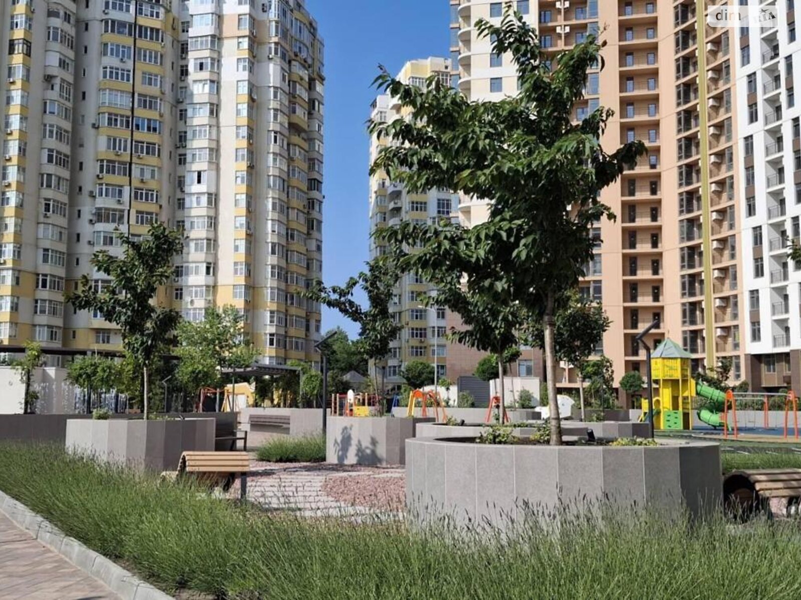 Продаж двокімнатної квартири в Одесі, на вул. Краснова, район Приморський фото 1 Продаж двокімнатної квартири в Одесі, на вул. Краснова, район Приморський фото 1
