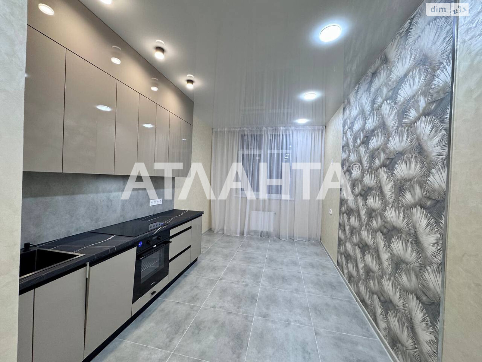 Продажа однокомнатной квартиры в Одессе, на ул. Краснова, район Приморский фото 1 Продажа однокомнатной квартиры в Одессе, на ул. Краснова, район Приморский фото 1