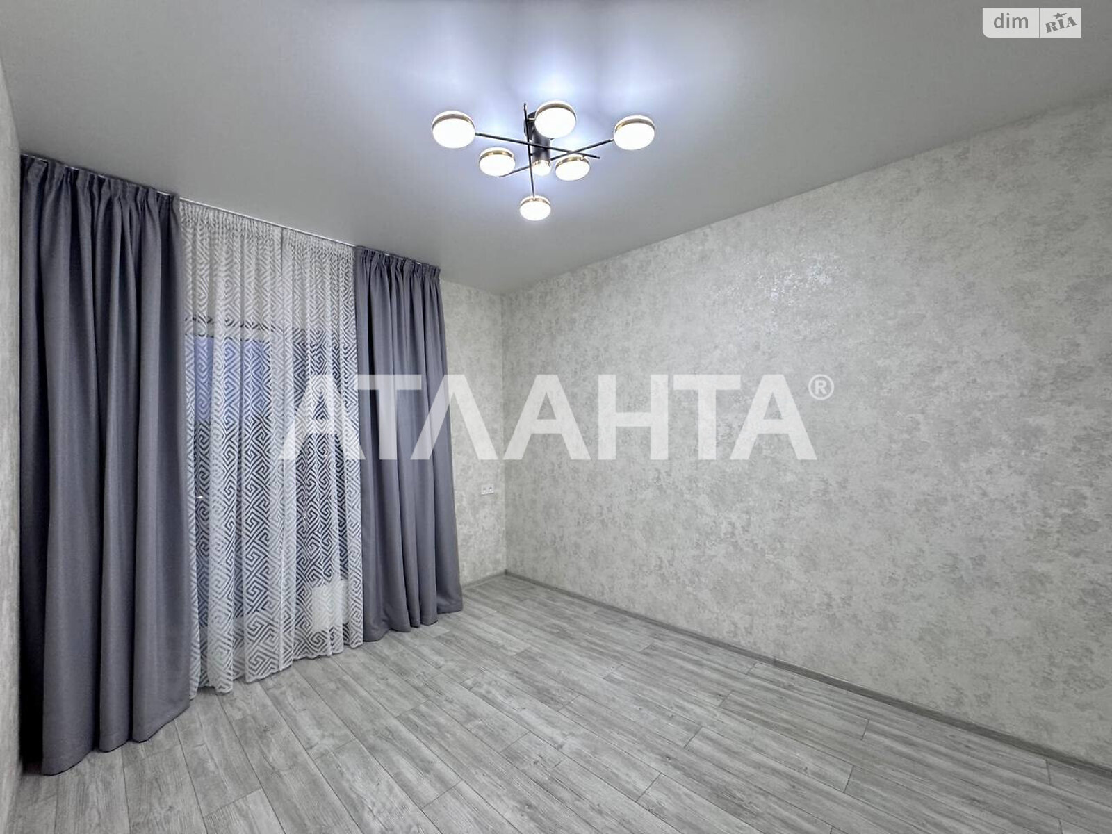 Продажа однокомнатной квартиры в Одессе, на ул. Краснова, район Приморский фото 1 Продажа однокомнатной квартиры в Одессе, на ул. Краснова, район Приморский фото 1