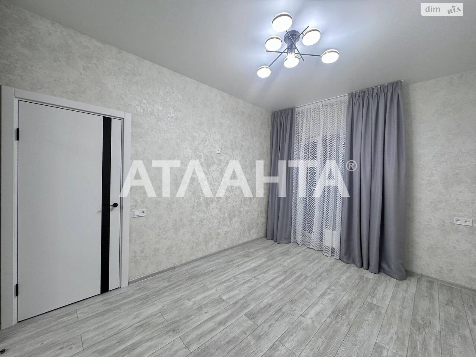 Продажа однокомнатной квартиры в Одессе, на ул. Краснова, район Приморский фото 1 Продажа однокомнатной квартиры в Одессе, на ул. Краснова, район Приморский фото 1