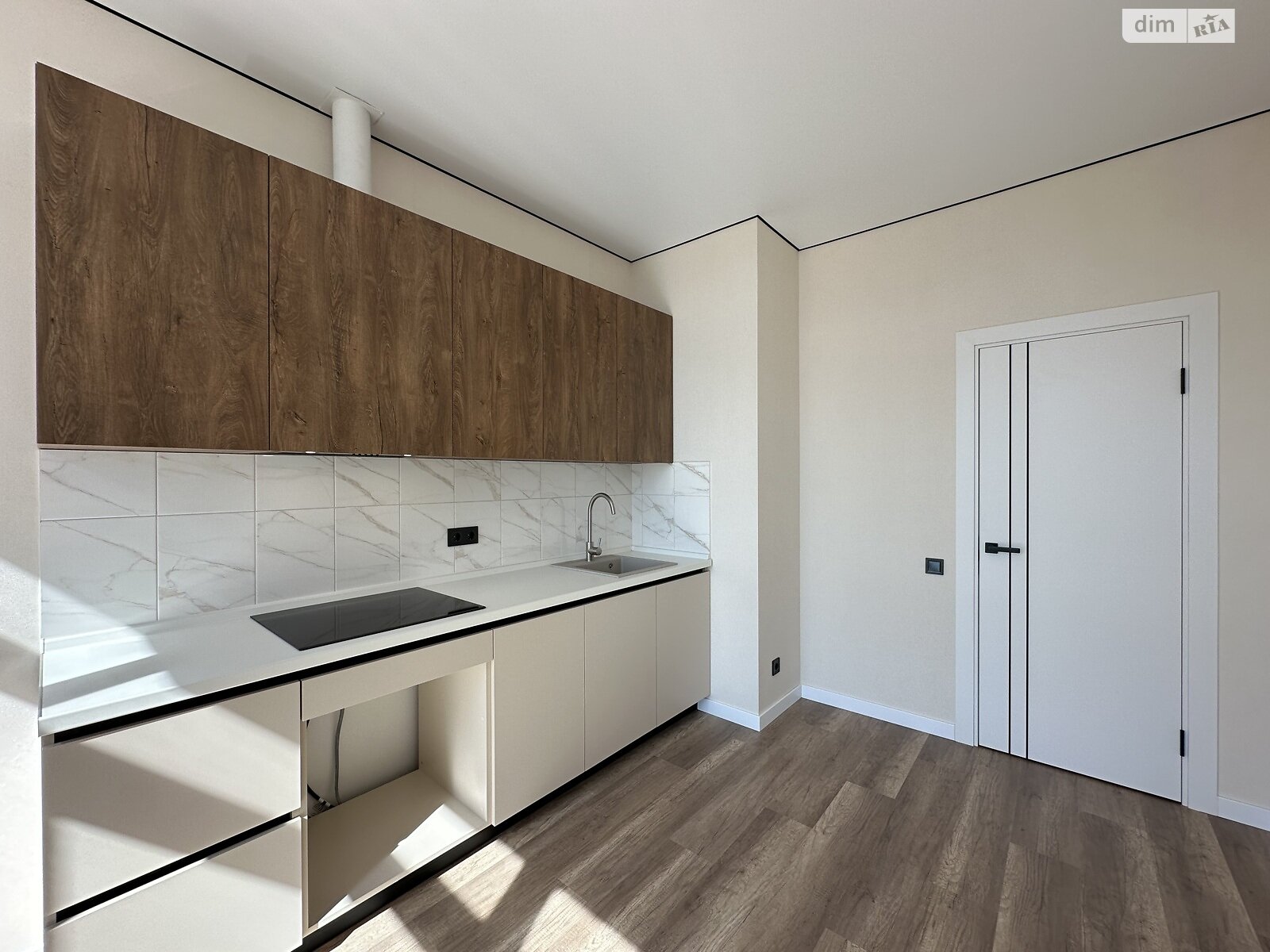 Продажа двухкомнатной квартиры в Одессе, на ул. Краснова 3 корпус 65, район Приморский фото 1