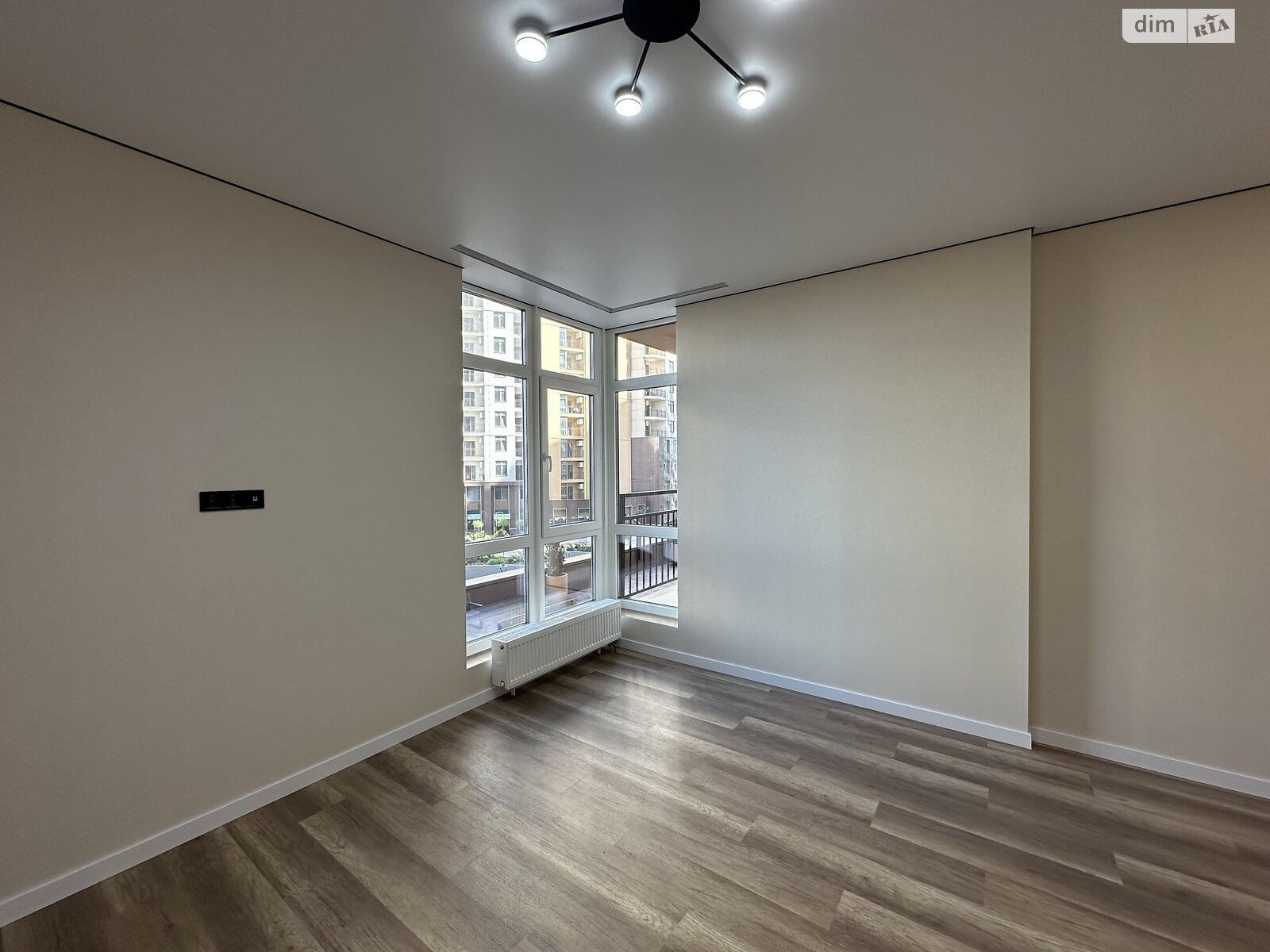 Продажа двухкомнатной квартиры в Одессе, на ул. Краснова 3 корпус 65, район Приморский фото 1