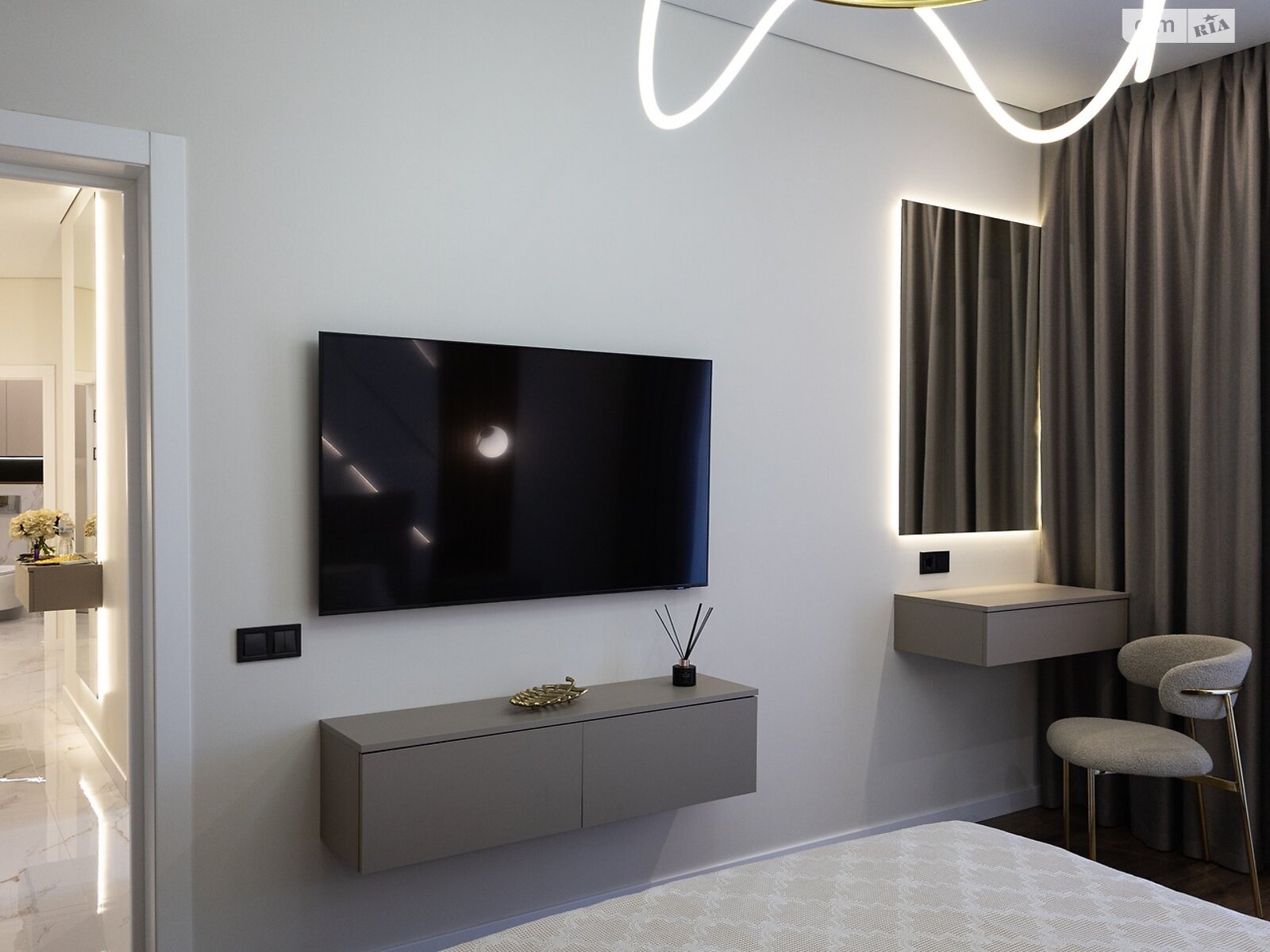 Продаж двокімнатної квартири в Одесі, на вул. Краснова, район Приморський фото 1 Продаж двокімнатної квартири в Одесі, на вул. Краснова, район Приморський фото 1