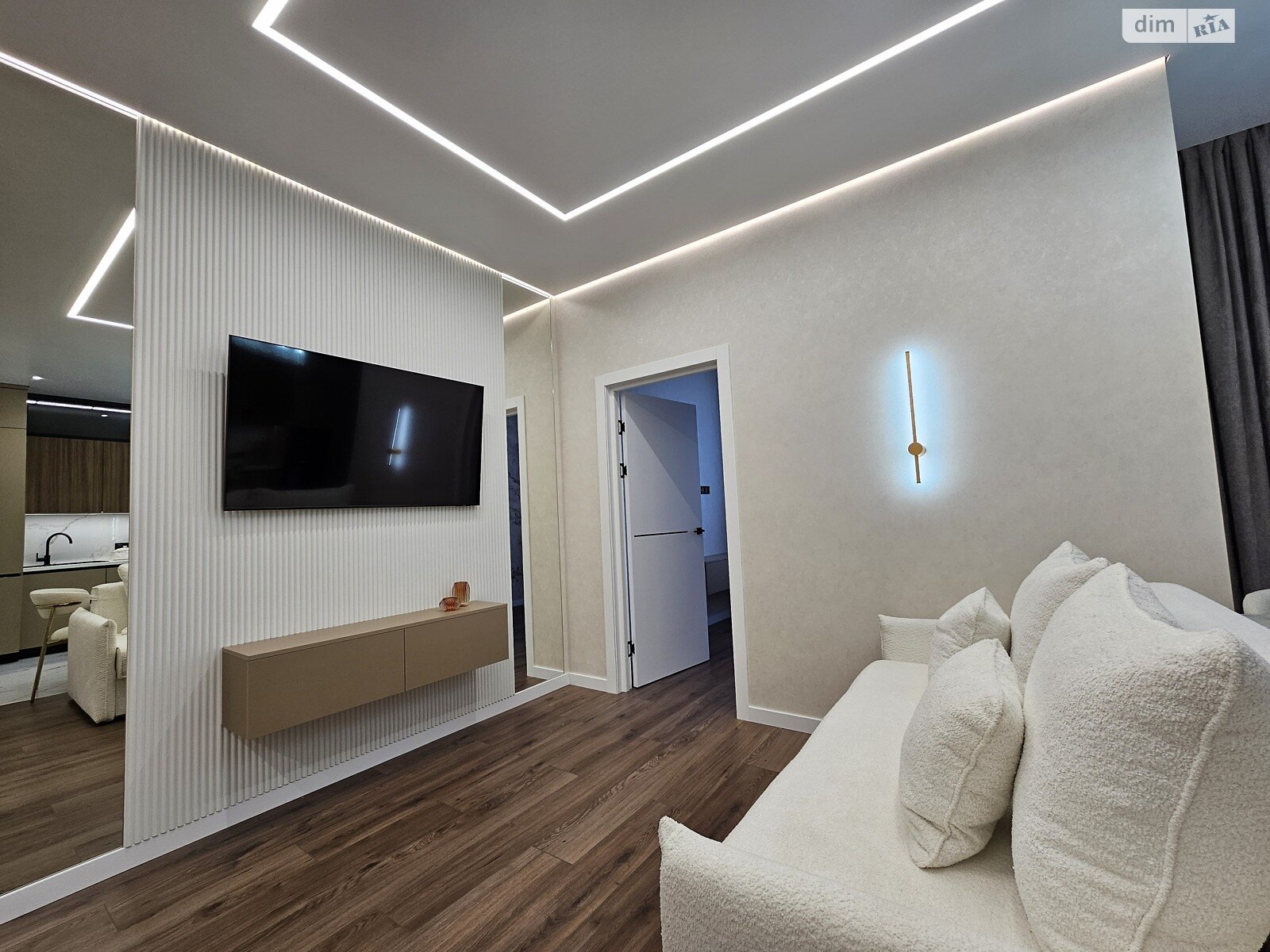 Продаж двокімнатної квартири в Одесі, на вул. Краснова, район Приморський фото 1 Продаж двокімнатної квартири в Одесі, на вул. Краснова, район Приморський фото 1