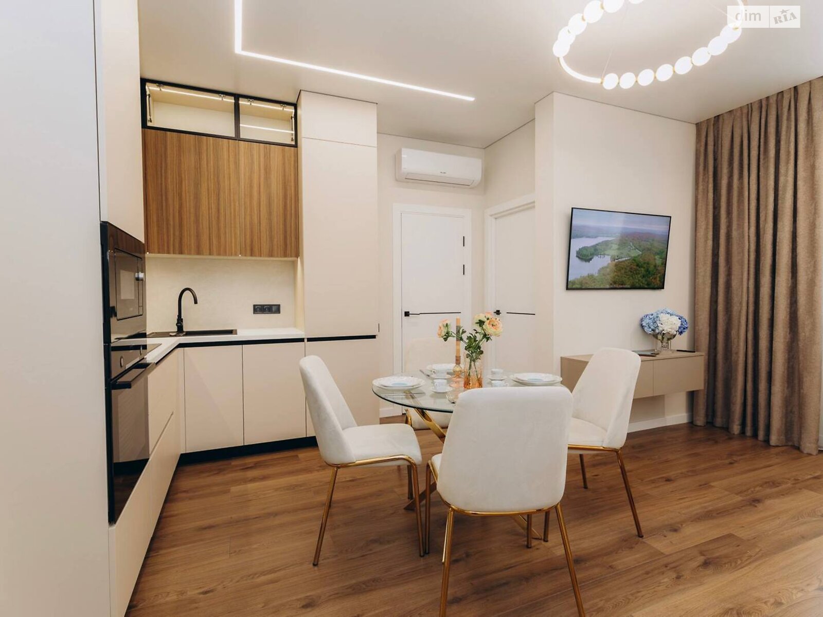 Продажа двухкомнатной квартиры в Одессе, на ул. Краснова, район Приморский фото 1