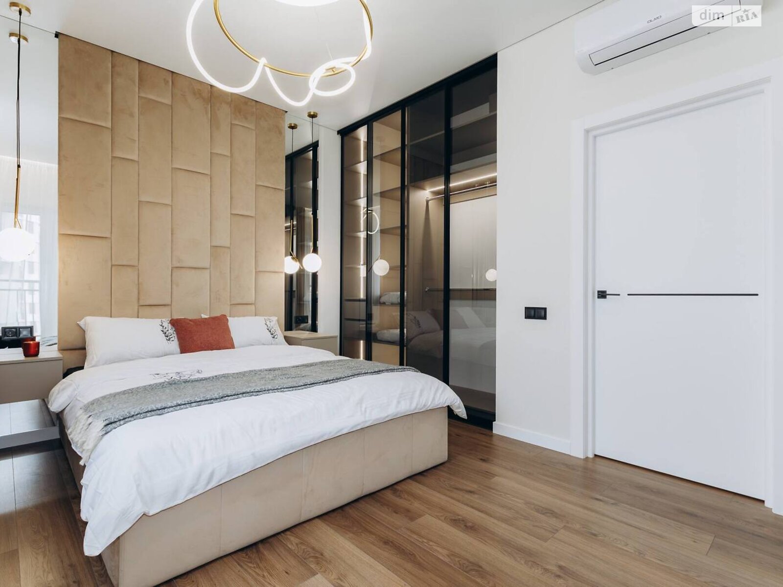 Продажа двухкомнатной квартиры в Одессе, на ул. Краснова, район Приморский фото 1