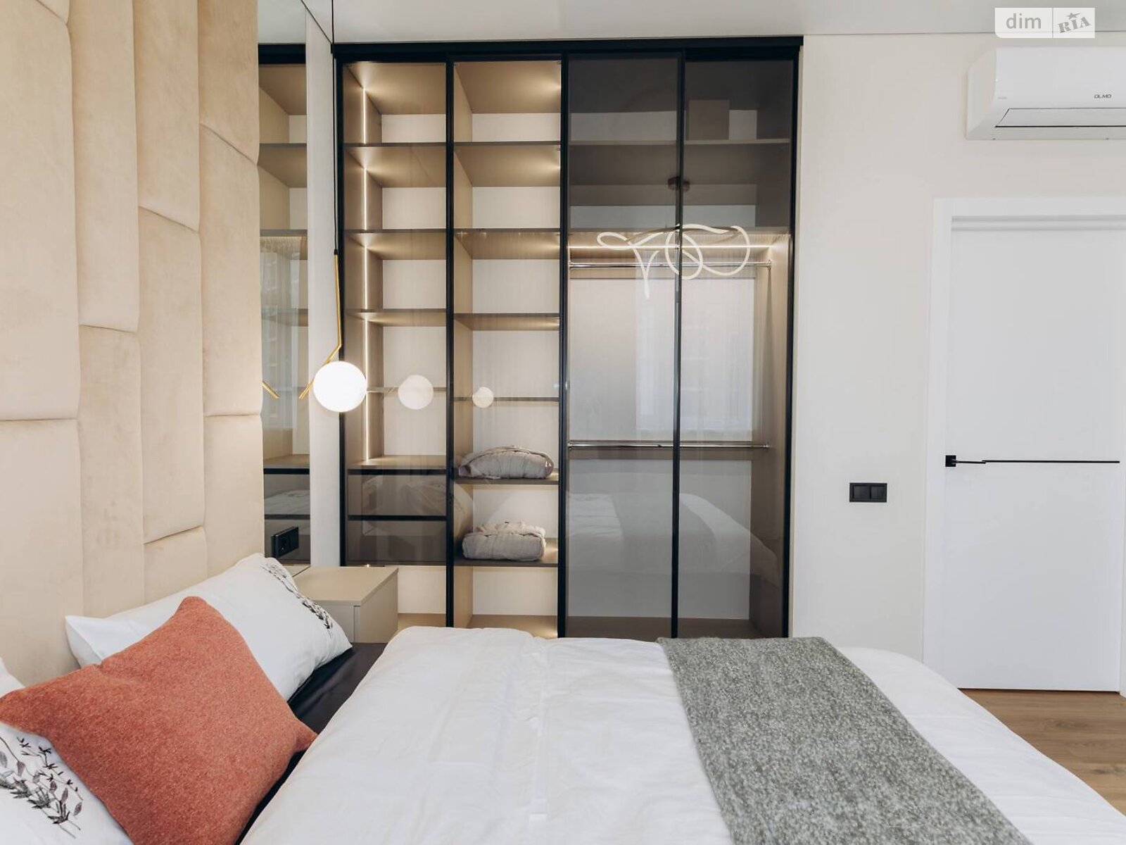 Продажа двухкомнатной квартиры в Одессе, на ул. Краснова, район Приморский фото 1