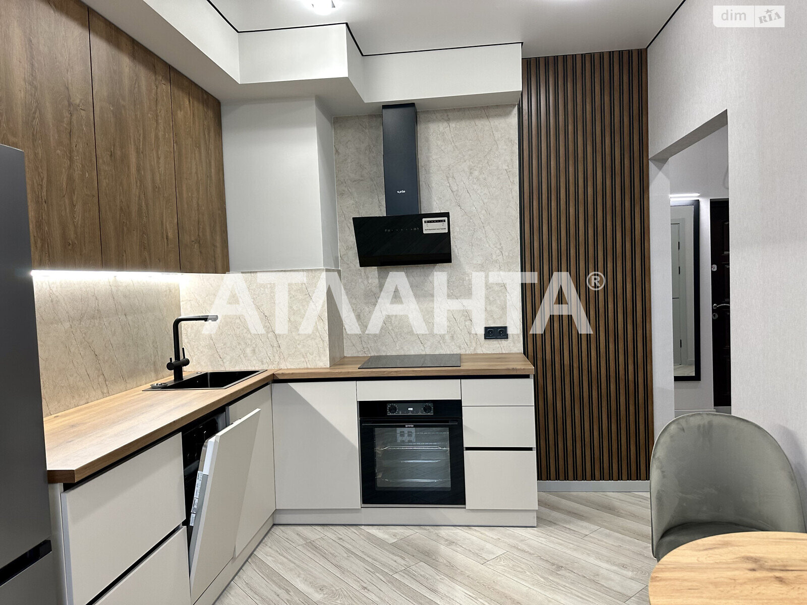 Продажа однокомнатной квартиры в Одессе, на ул. Краснова, район Приморский фото 1 Продажа однокомнатной квартиры в Одессе, на ул. Краснова, район Приморский фото 1