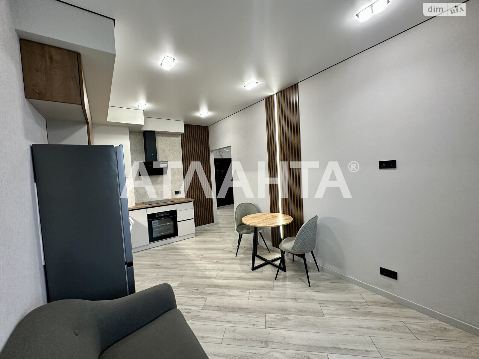 Продажа однокомнатной квартиры в Одессе, на ул. Краснова, район Приморский фото 1 Продажа однокомнатной квартиры в Одессе, на ул. Краснова, район Приморский фото 1