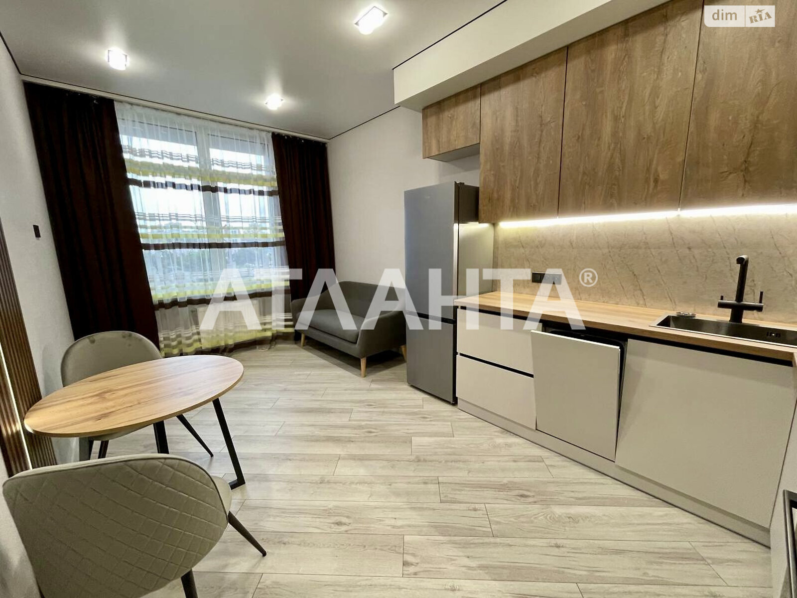 Продажа однокомнатной квартиры в Одессе, на ул. Краснова, район Приморский фото 1 Продажа однокомнатной квартиры в Одессе, на ул. Краснова, район Приморский фото 1