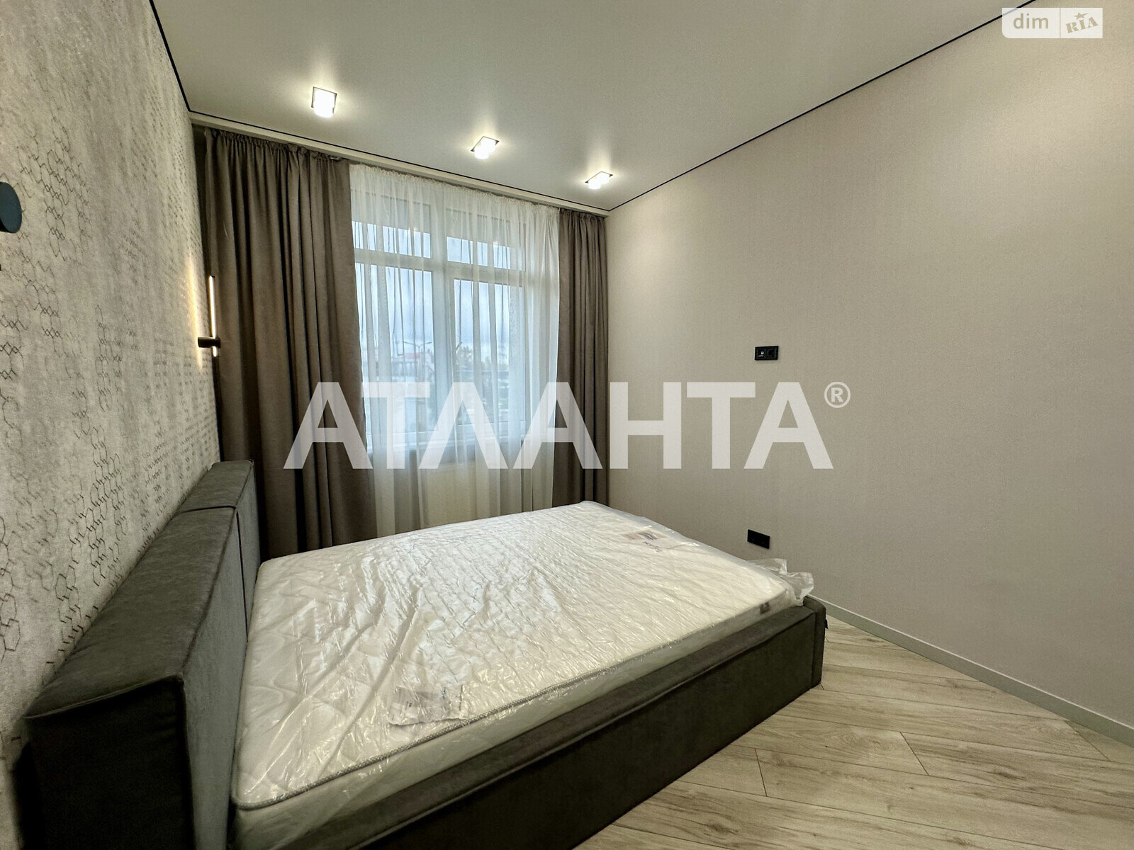 Продажа однокомнатной квартиры в Одессе, на ул. Краснова, район Приморский фото 1 Продажа однокомнатной квартиры в Одессе, на ул. Краснова, район Приморский фото 1