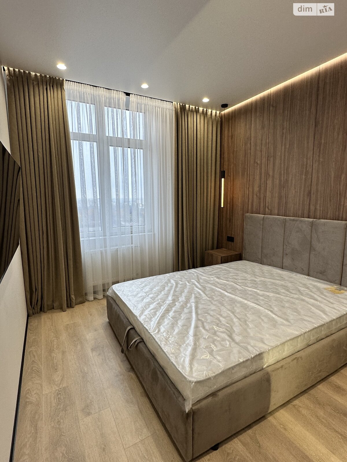 Продаж однокімнатної квартири в Одесі, на вул. Краснова, район Приморський фото 1