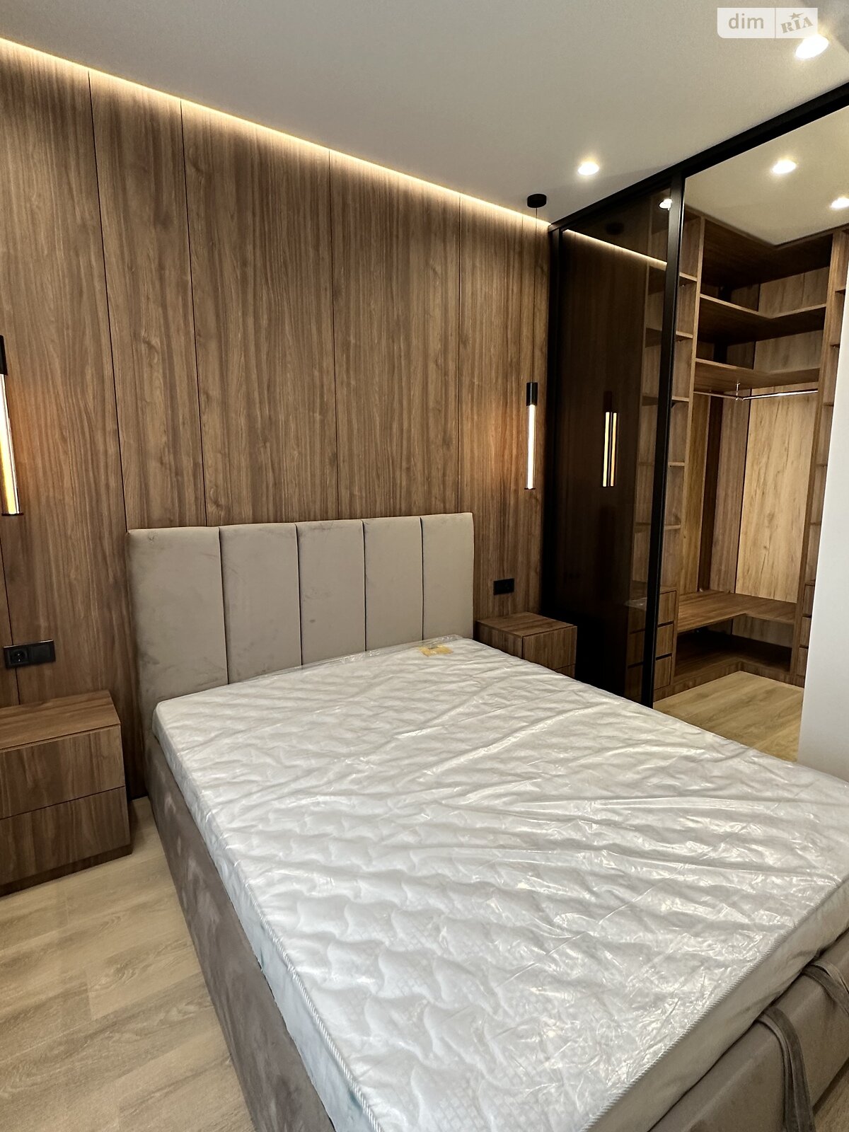 Продаж однокімнатної квартири в Одесі, на вул. Краснова, район Приморський фото 1