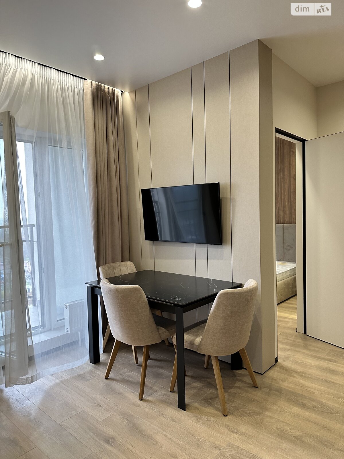 Продаж однокімнатної квартири в Одесі, на вул. Краснова, район Приморський фото 1