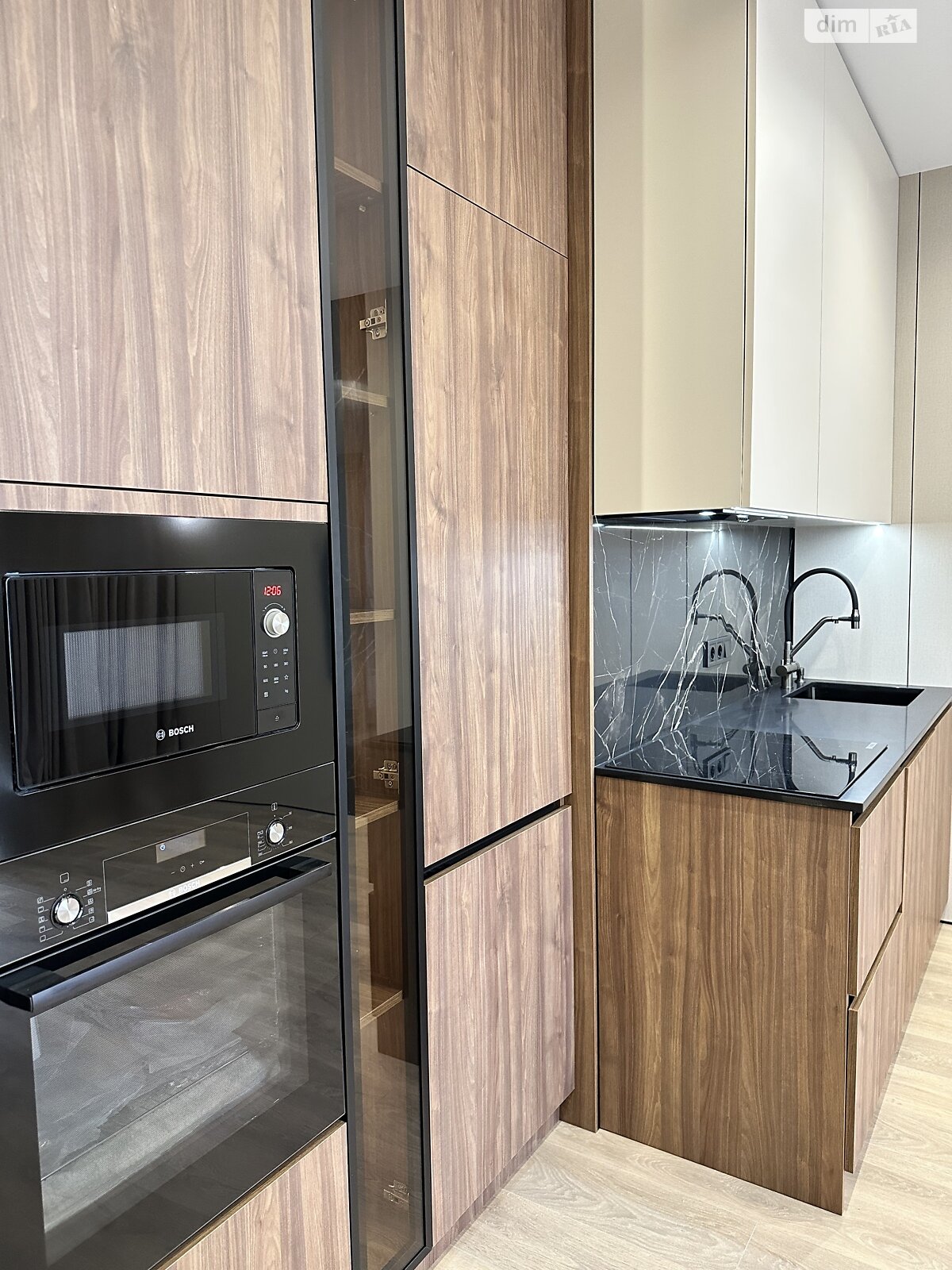 Продаж однокімнатної квартири в Одесі, на вул. Краснова, район Приморський фото 1