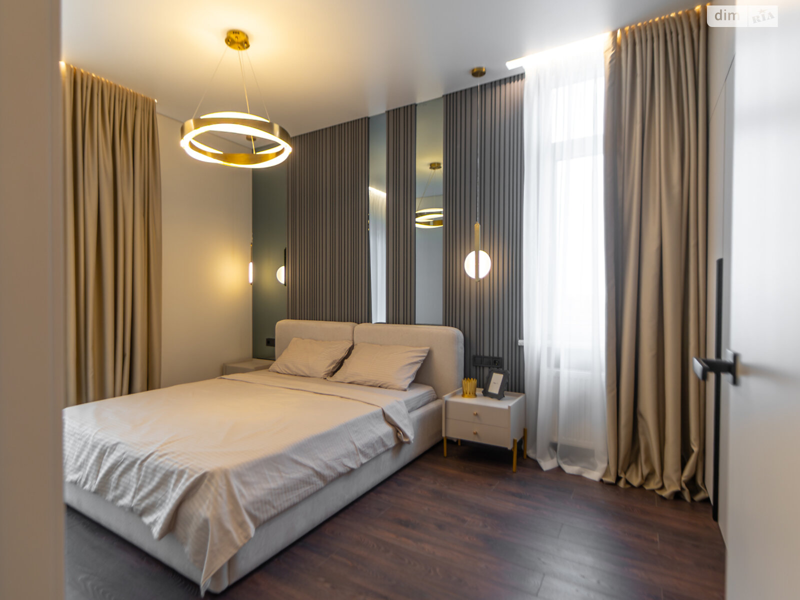 Продажа двухкомнатной квартиры в Одессе, на ул. Краснова 1В, район Приморский фото 1 Продажа двухкомнатной квартиры в Одессе, на ул. Краснова 1В, район Приморский фото 1