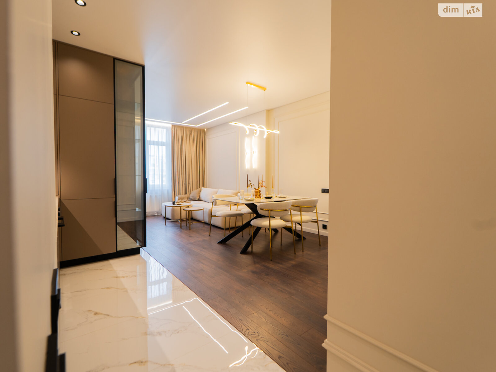 Продажа двухкомнатной квартиры в Одессе, на ул. Краснова 1В, район Приморский фото 1 Продажа двухкомнатной квартиры в Одессе, на ул. Краснова 1В, район Приморский фото 1