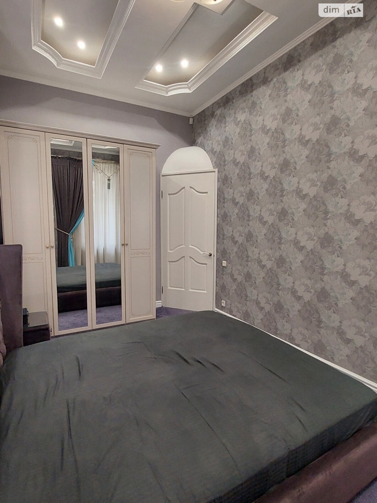 Продаж двокімнатної квартири в Одесі, на пров. Красний, район Приморський фото 1 Продаж двокімнатної квартири в Одесі, на пров. Красний, район Приморський фото 1