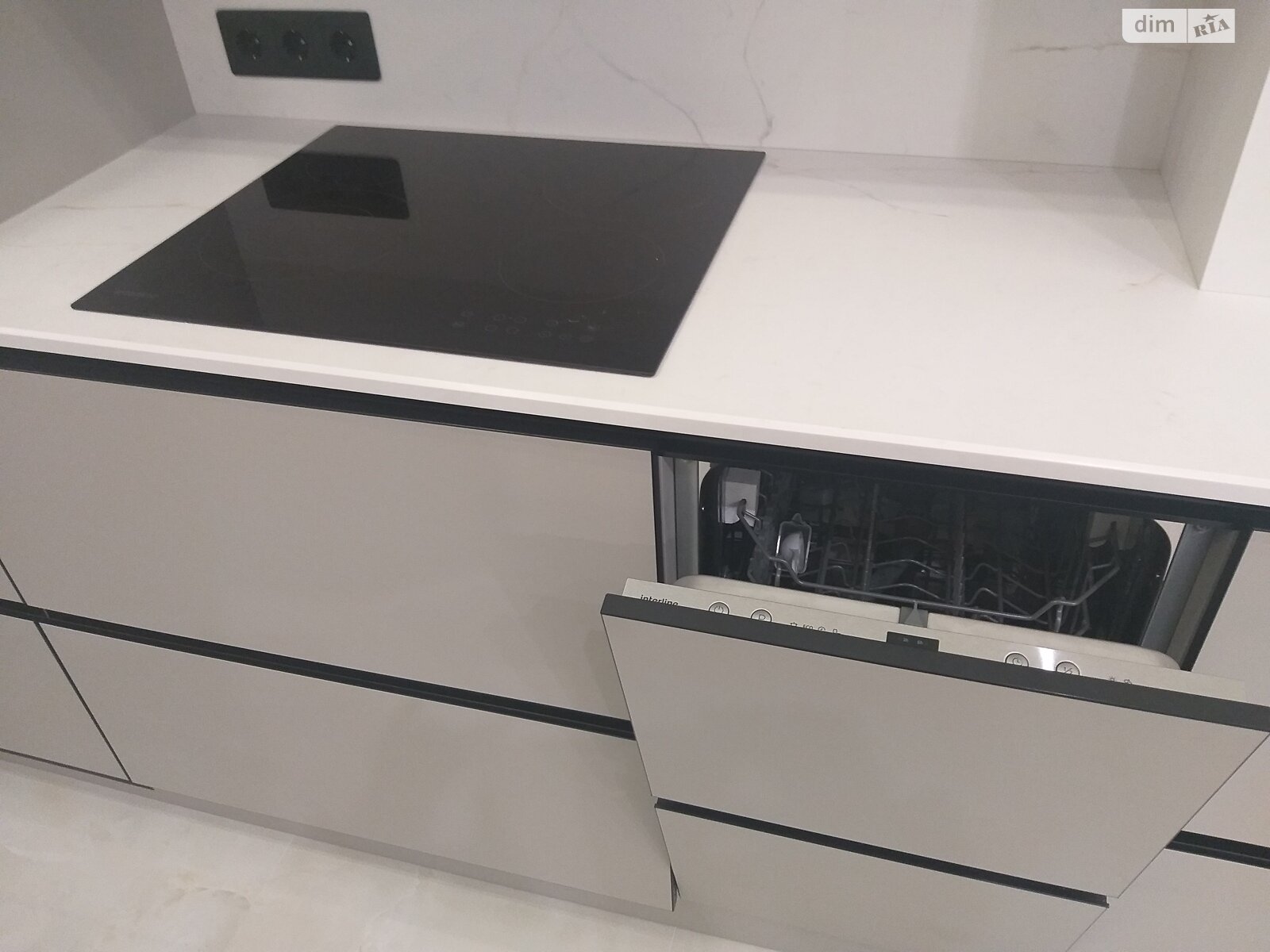 Продажа двухкомнатной квартиры в Одессе, на 2-й пер. Куликовский 2А, район Приморский фото 1